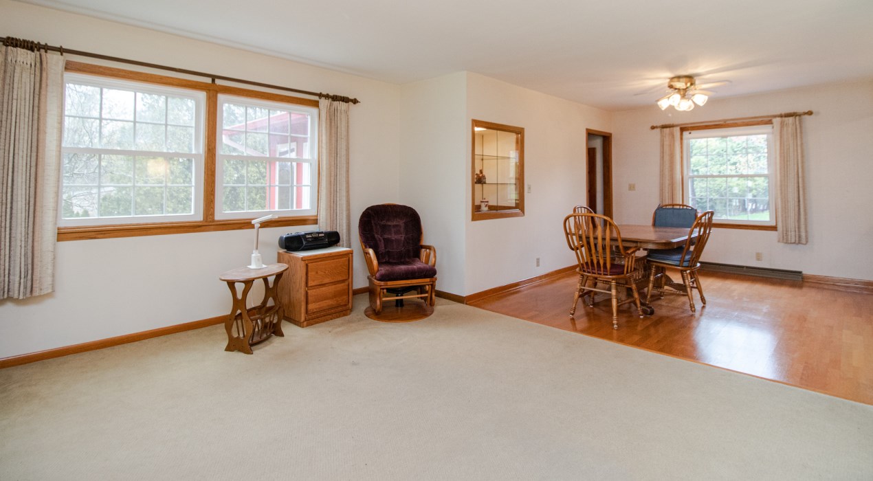 4150 143rd St, Brookfield WI  53005-1104 exterior