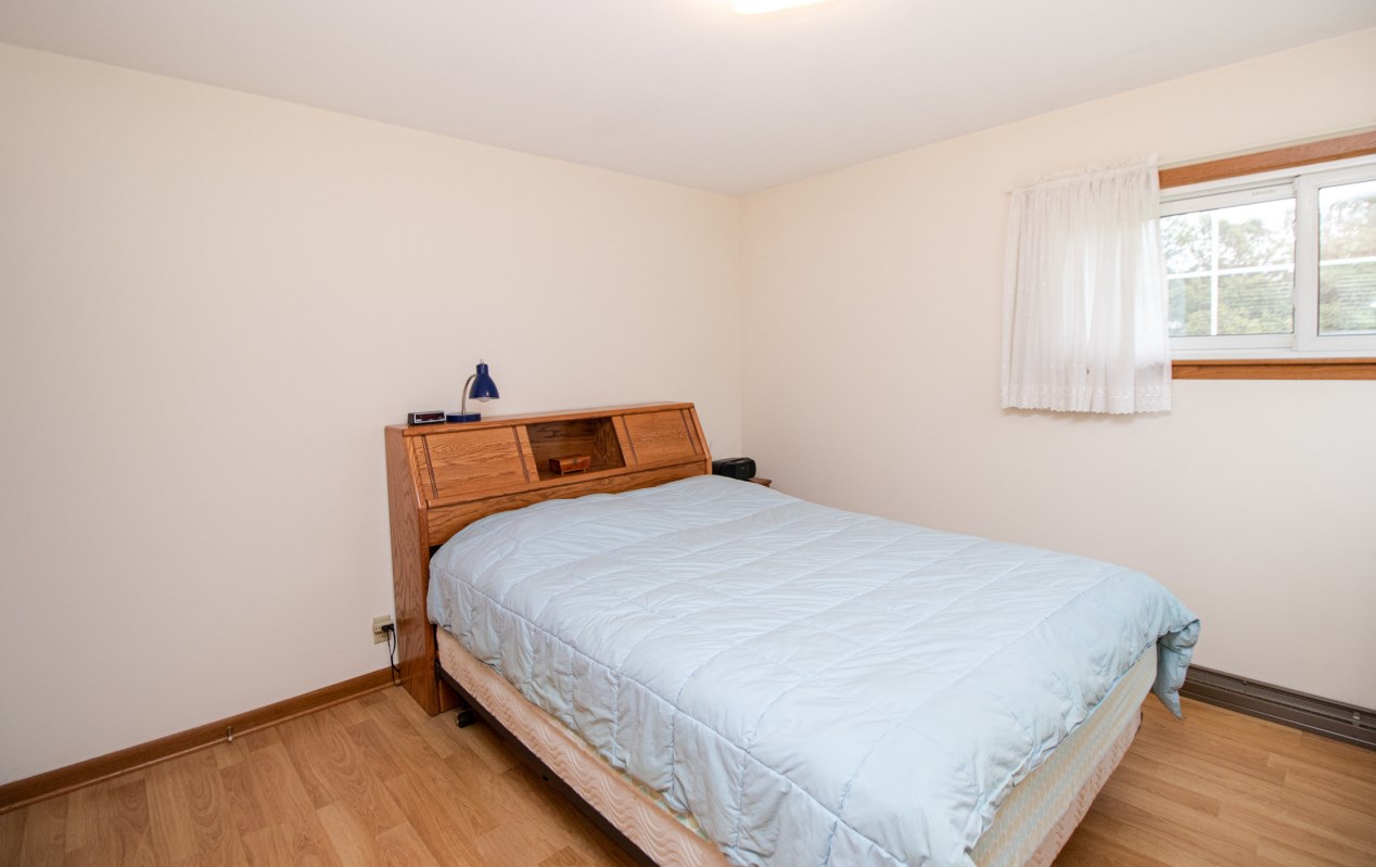 4150 143rd St, Brookfield WI  53005-1104 exterior