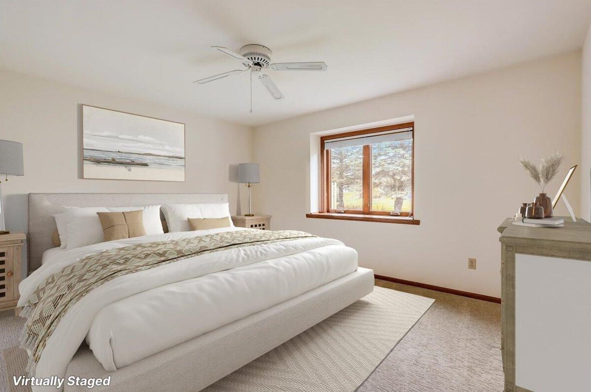 960 Lansdowne Ct, Brookfield WI  53045-4460 exterior