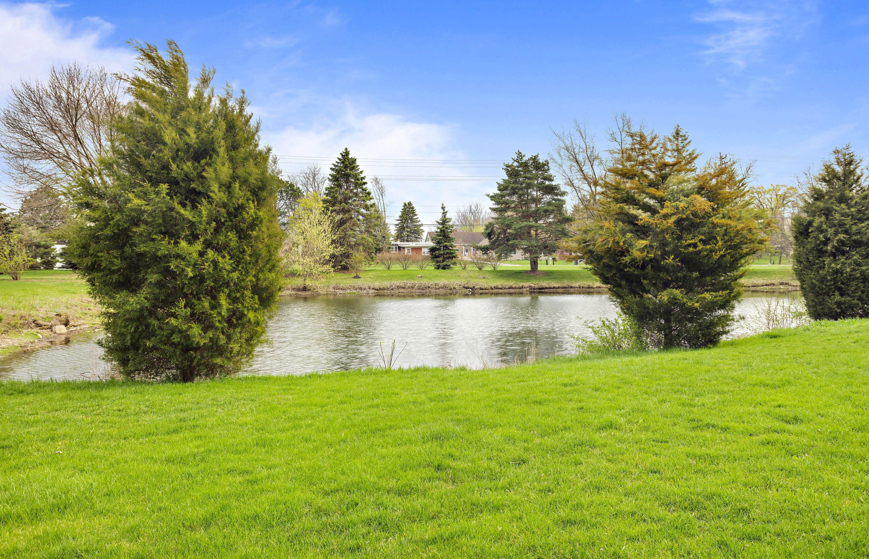 5735 Cambridge Cir #3, Racine, WI 53406