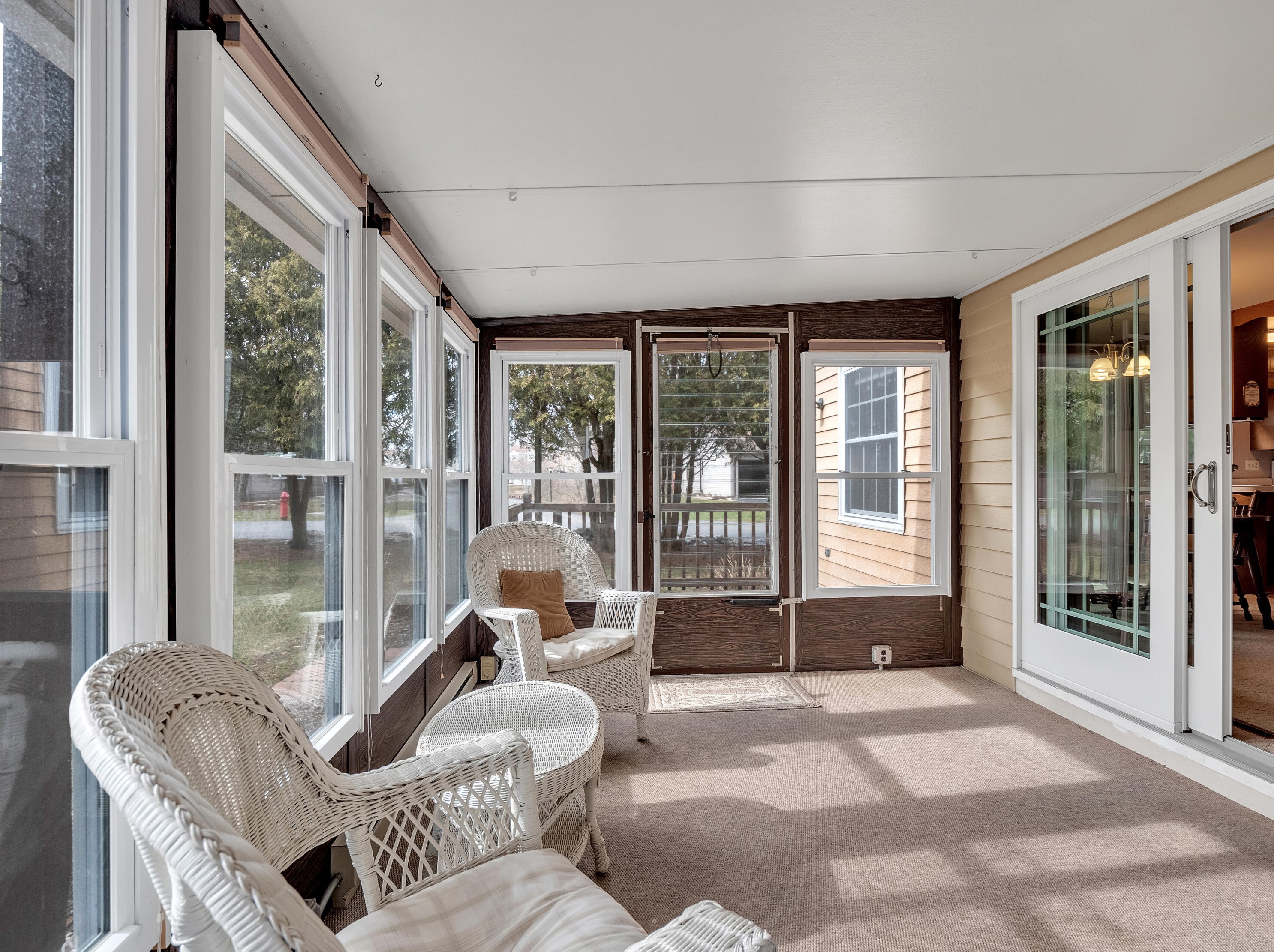 2437 Crosscreek Dr #a, Sheboygan, WI 53081