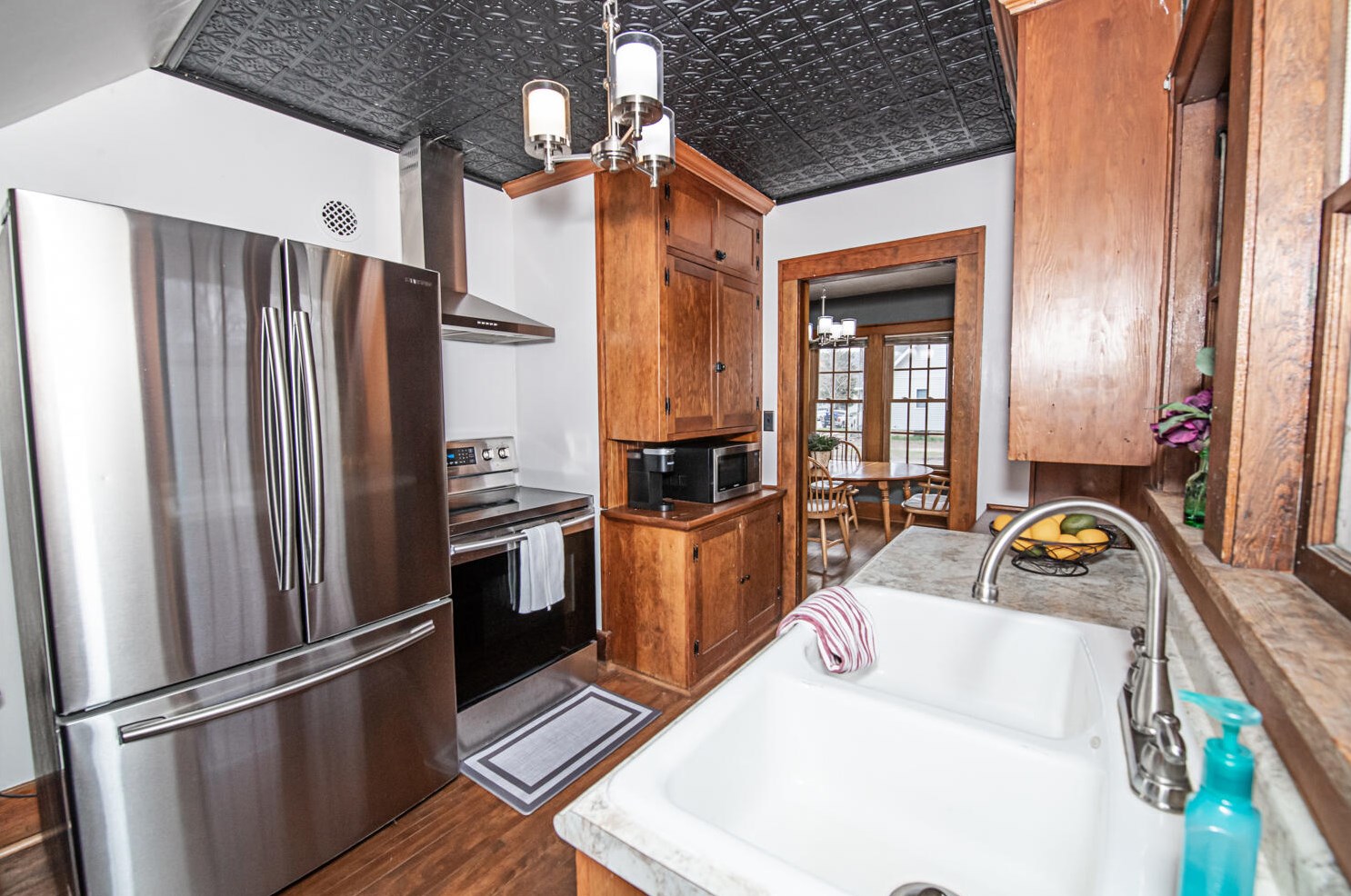 728 10th St, Wilson MN  55987-9257 exterior