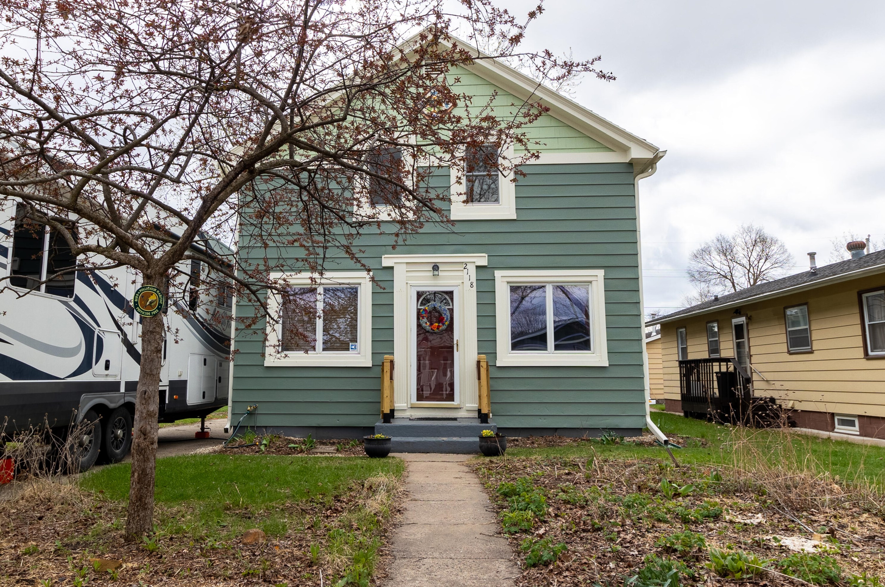 2118 Johnson St, La Crosse, WI 54601
