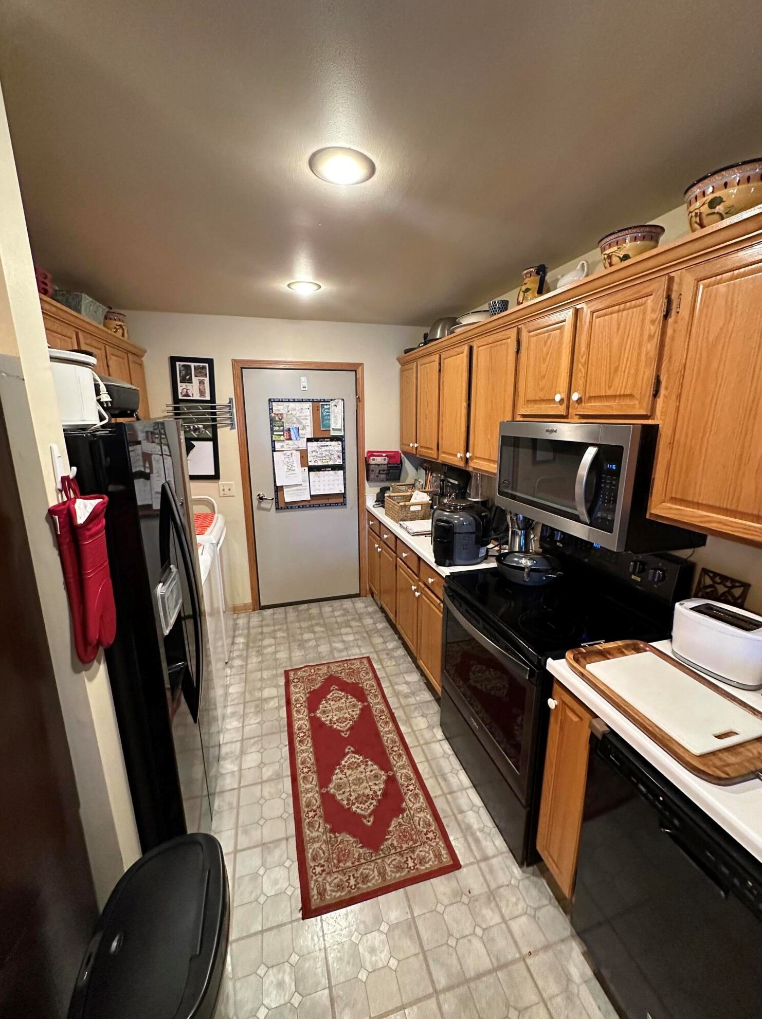 440 Meadowridge Cir, Lake Mills, WI 53551