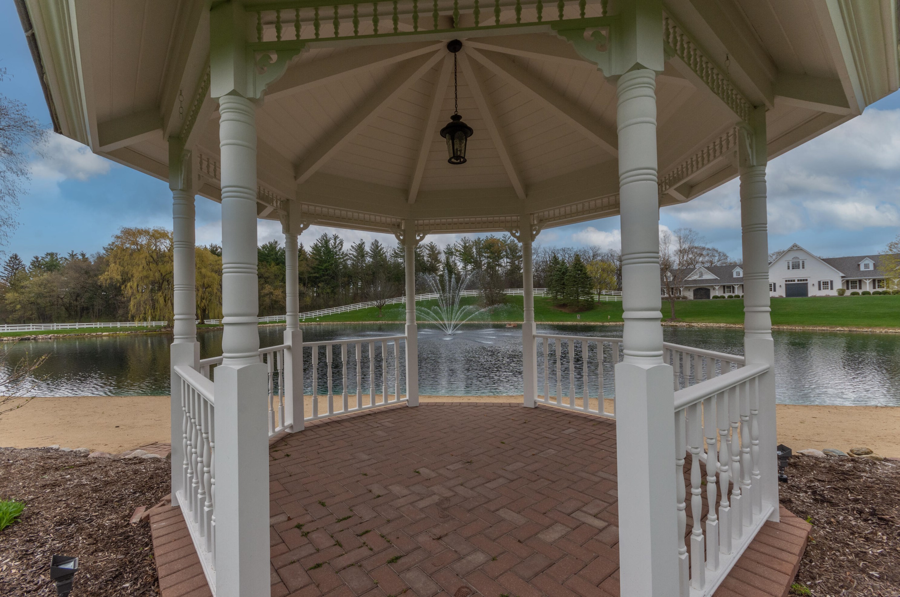 5625 Cranberry Rd, Lyons WI  53105-9046 exterior