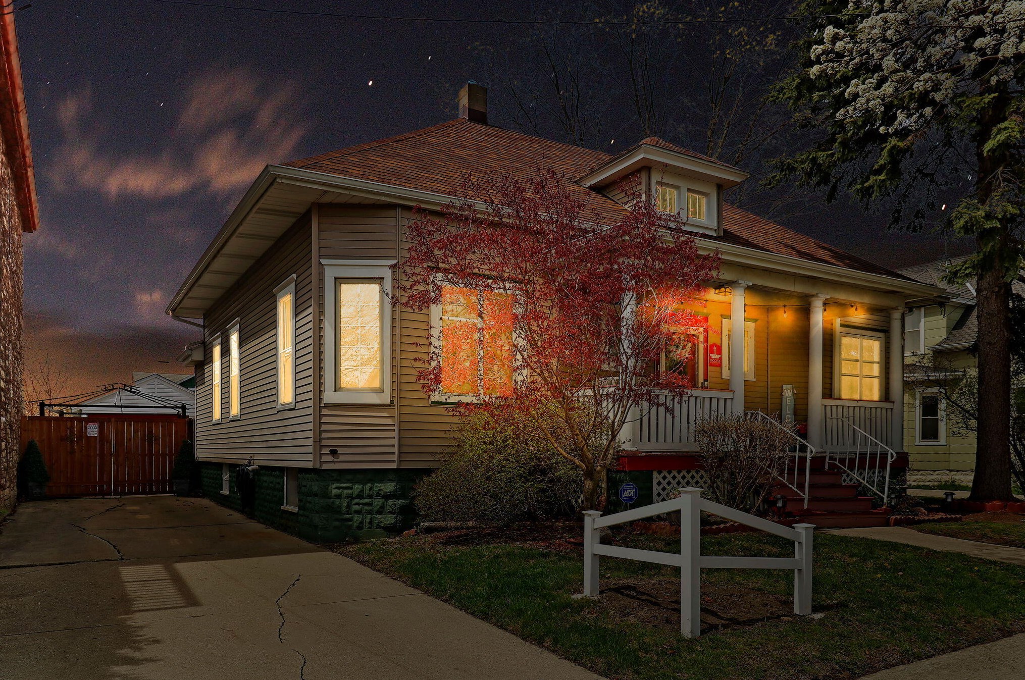 4902 19th Ave, Kenosha, WI 53140