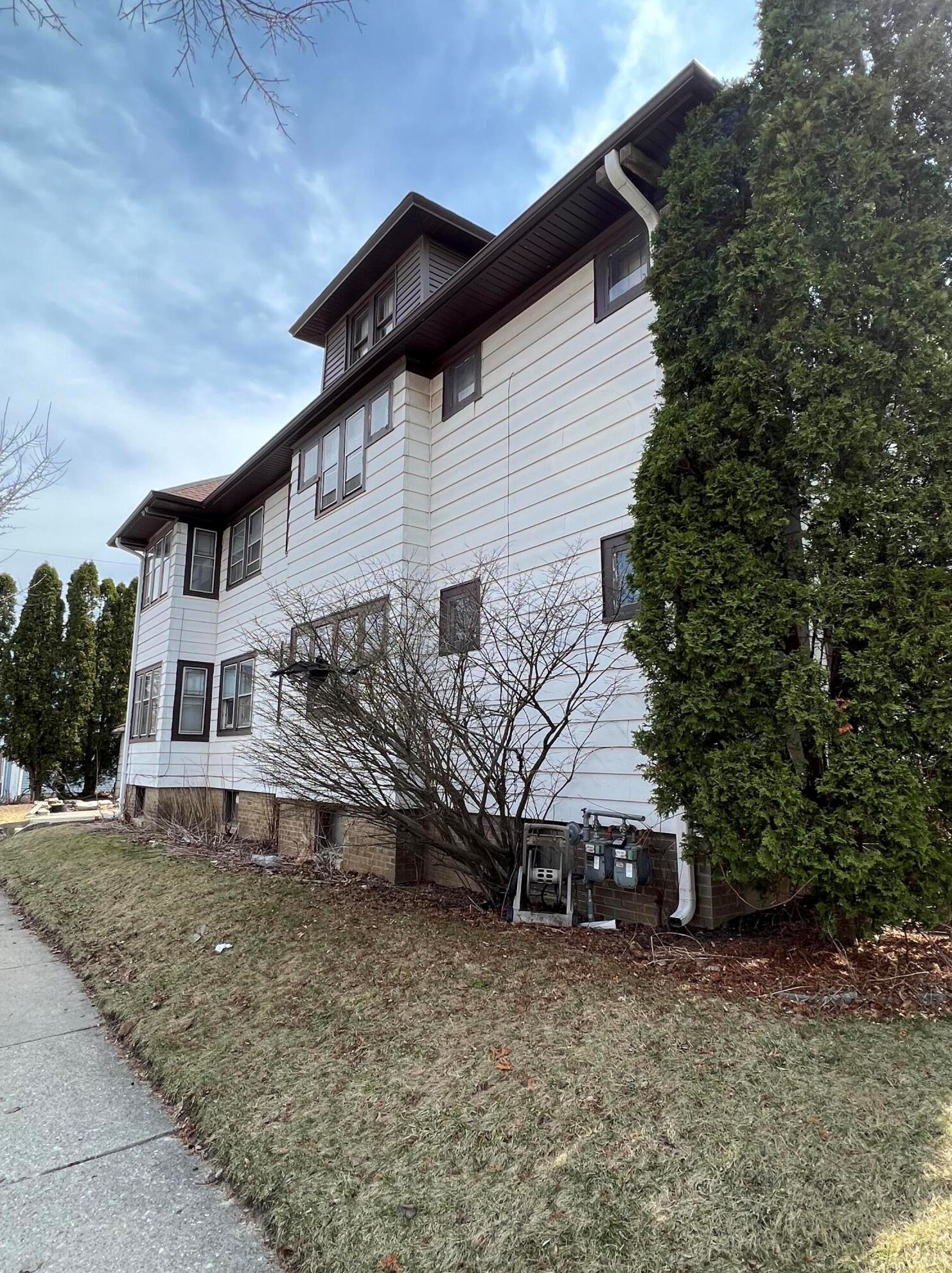 2774 N 56th St #2776, Milwaukee, WI 53210