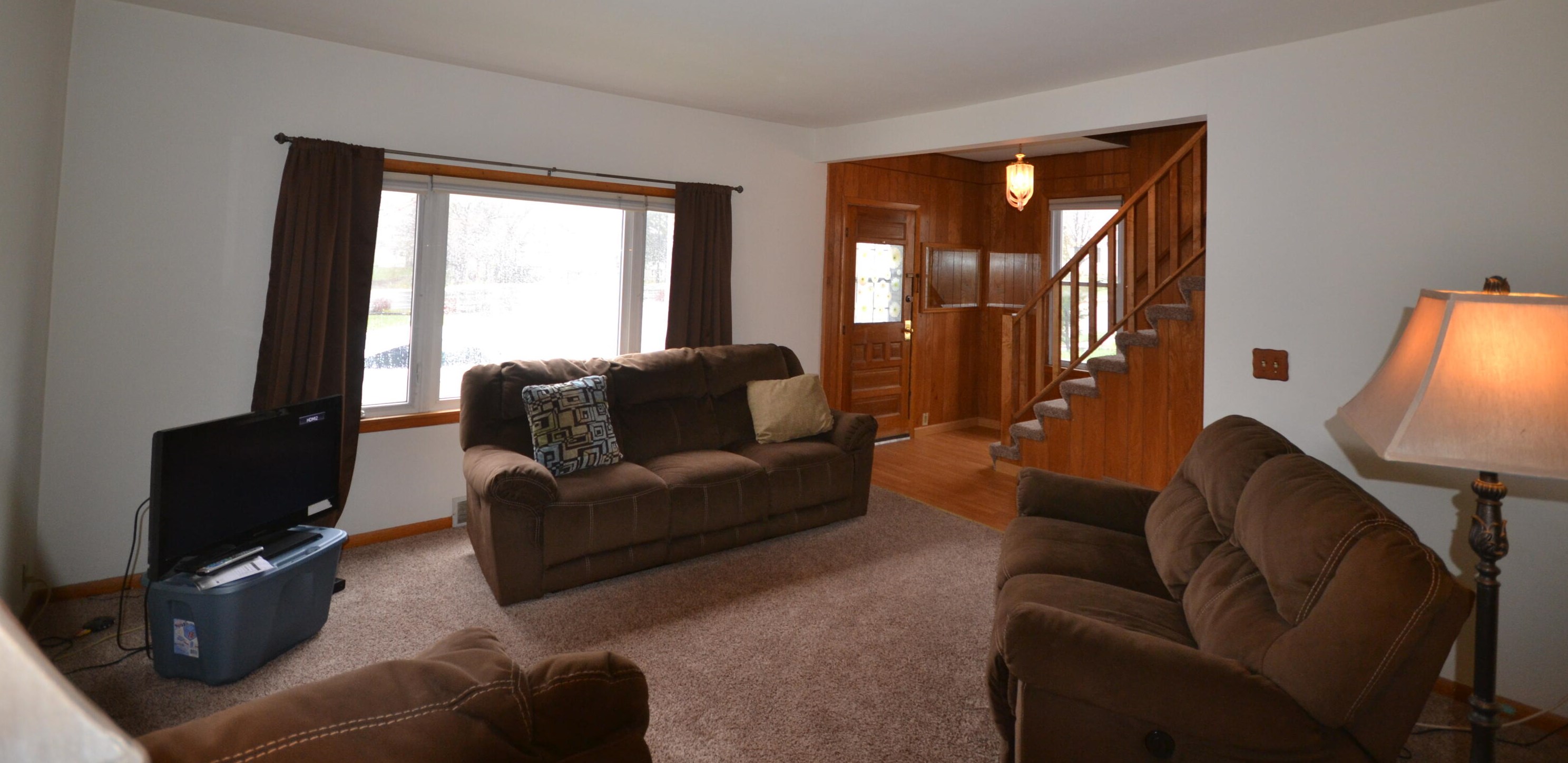 212 Oak St, Slinger, WI 53086