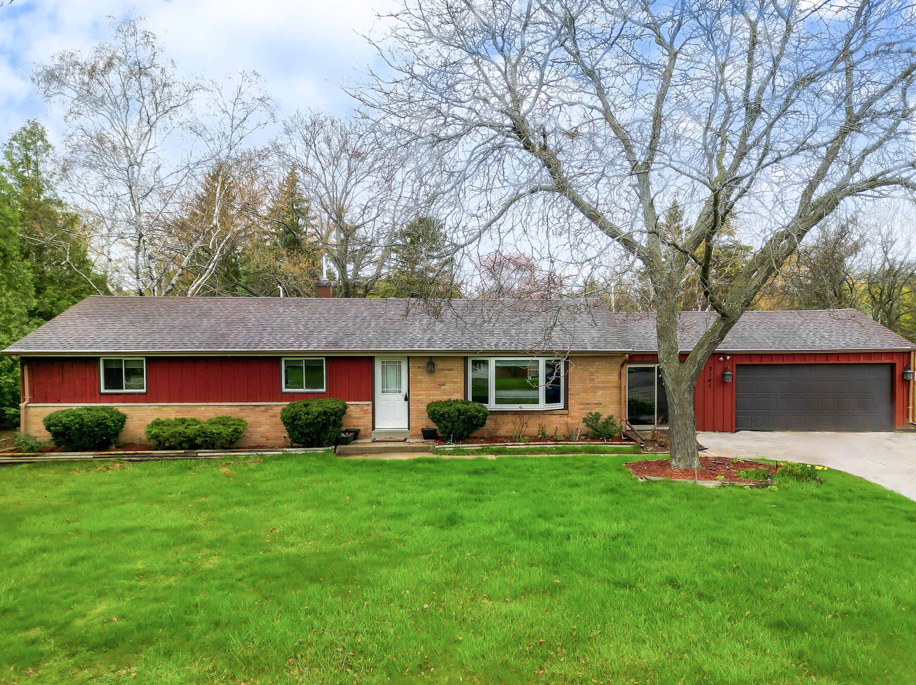 3141 S 145th St, Waukesha, WI 53151