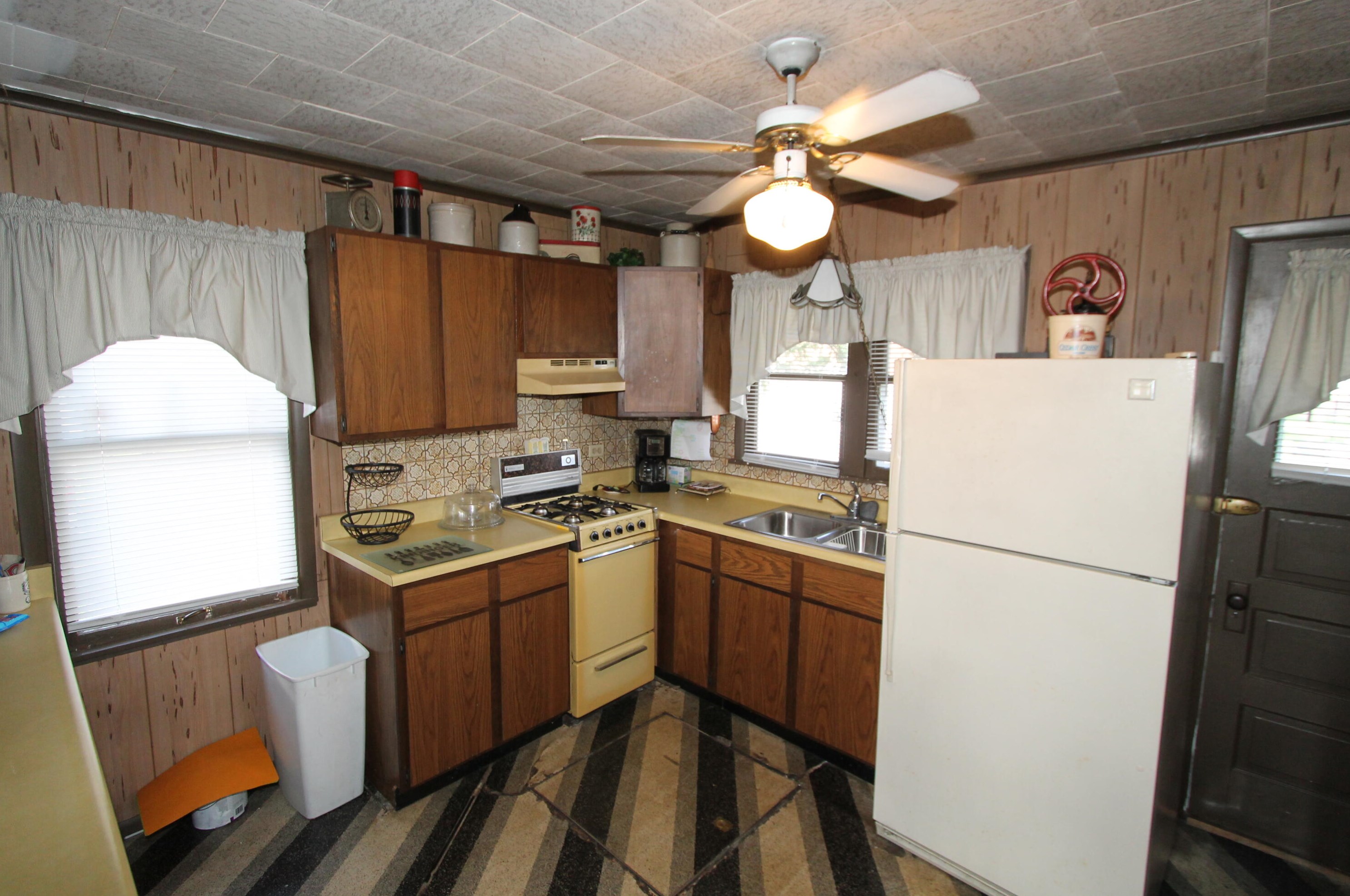 3007 Knollcrest Dr, Lyons, WI 53105-9685