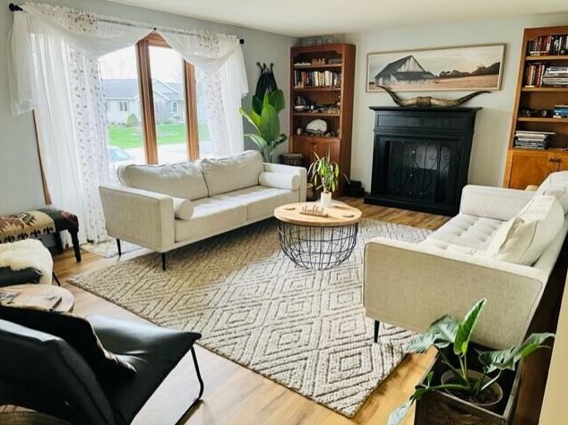 803 Conner St, Viroqua WI  54665-1077 exterior