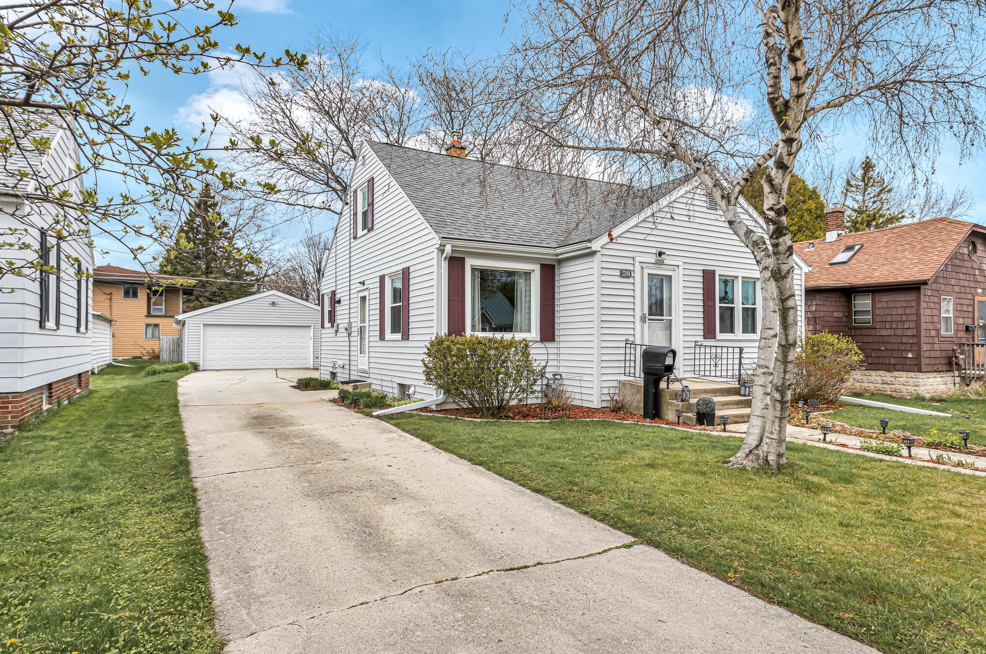 2208 23rd St, Sheboygan WI  53083-4443 exterior