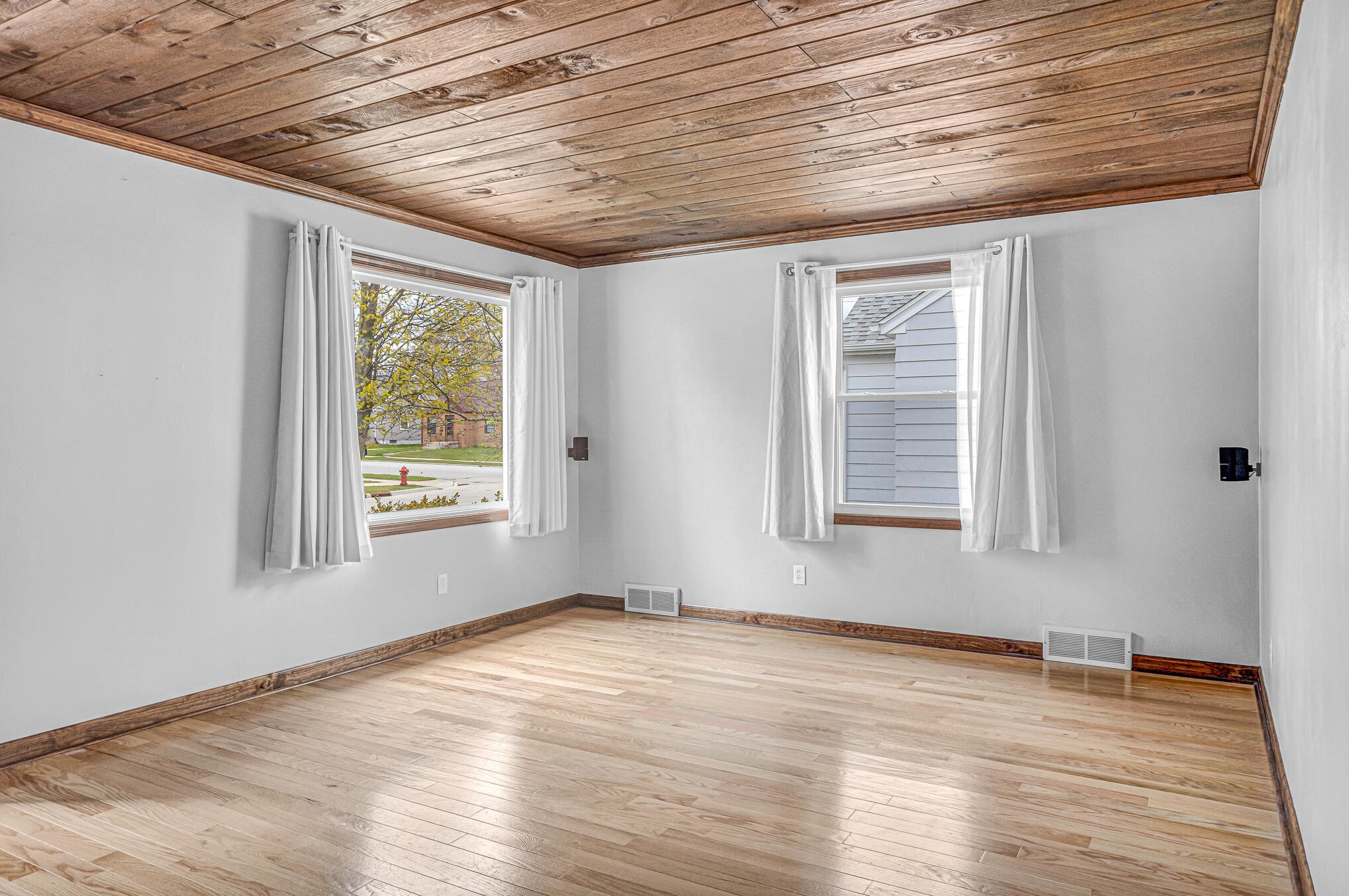 2208 23rd St, Sheboygan WI  53083-4443 exterior