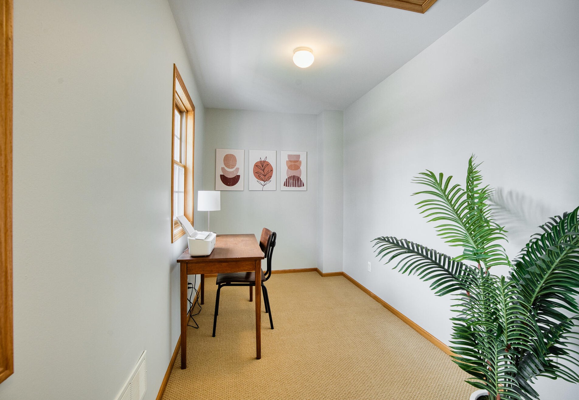 1004 Cobblestone Dr, Sheboygan WI  53083-5703 exterior