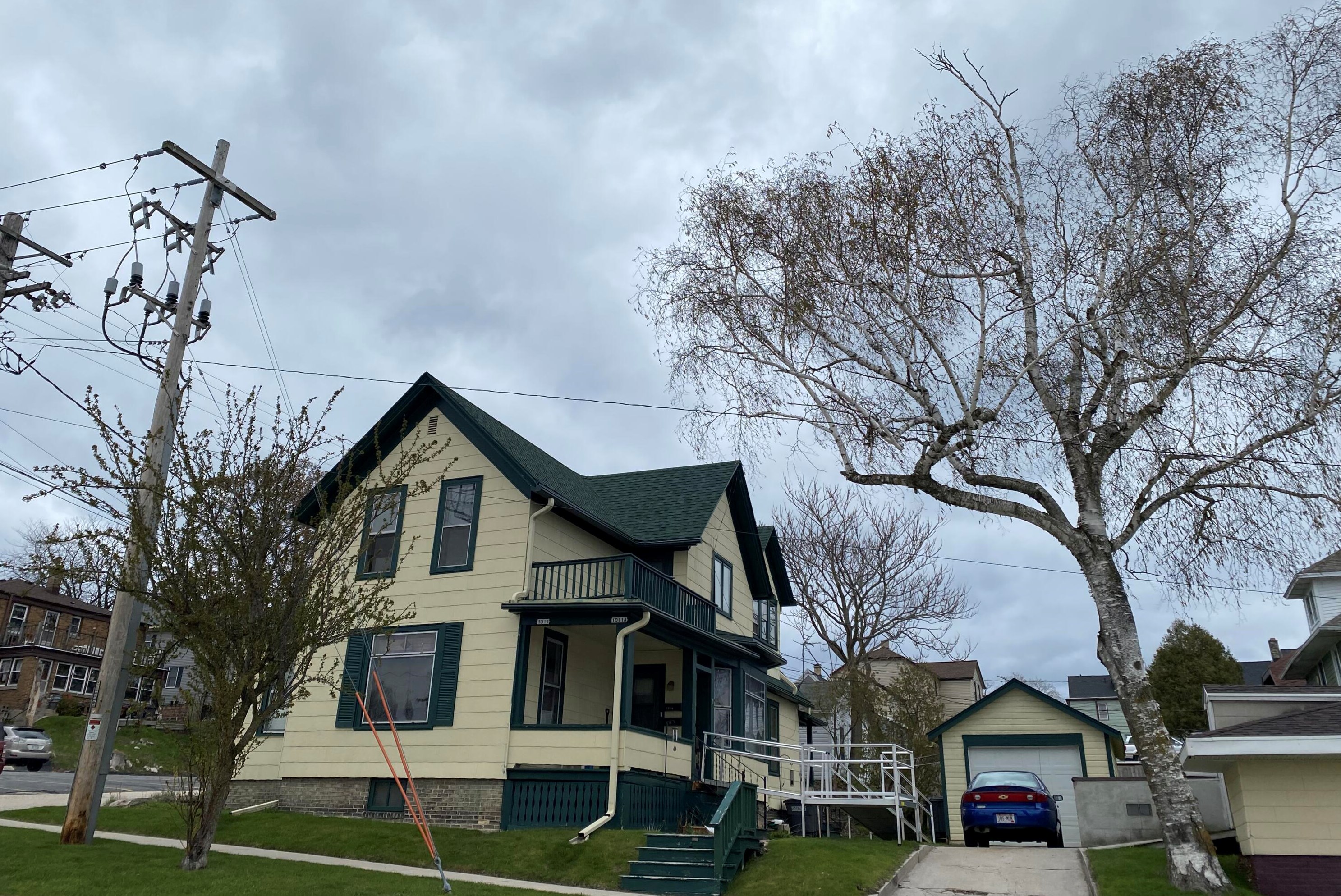 1011 10th St, Sheboygan, WI 53081-3908