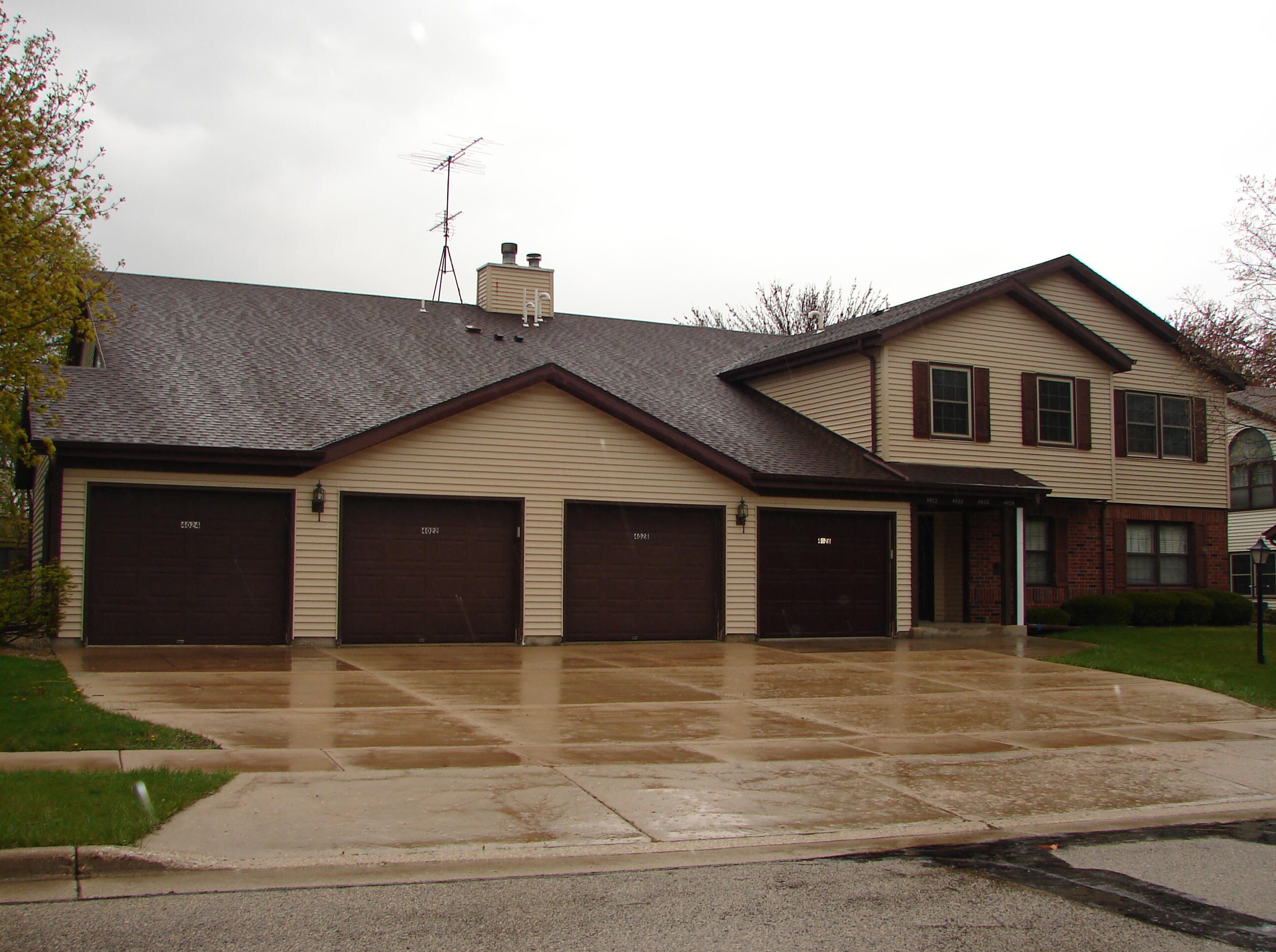 4022 81st St #36b, Kenosha, WI 53142