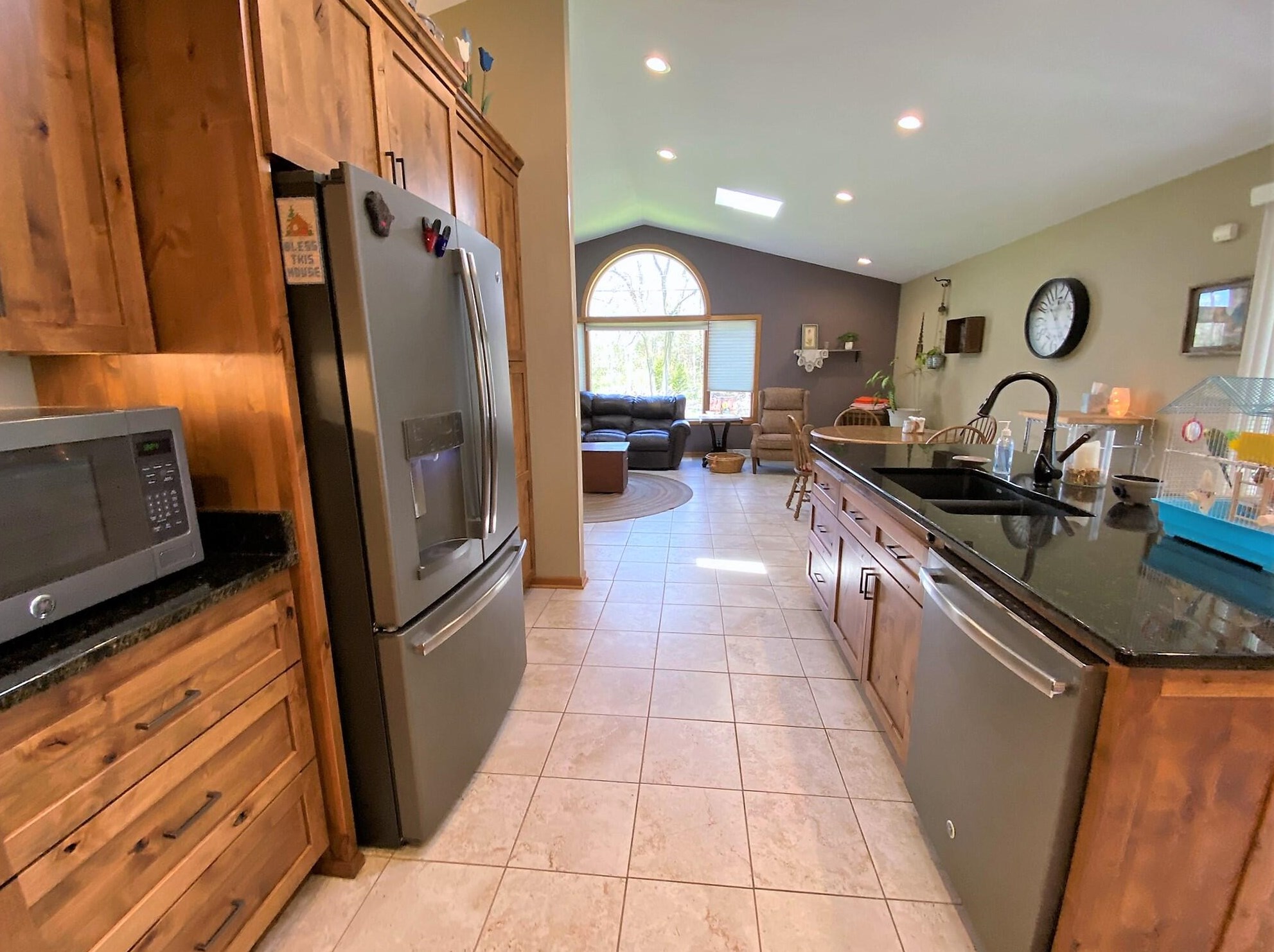 12134 Belmar Dr, Hales Corners WI  53132-1030 exterior