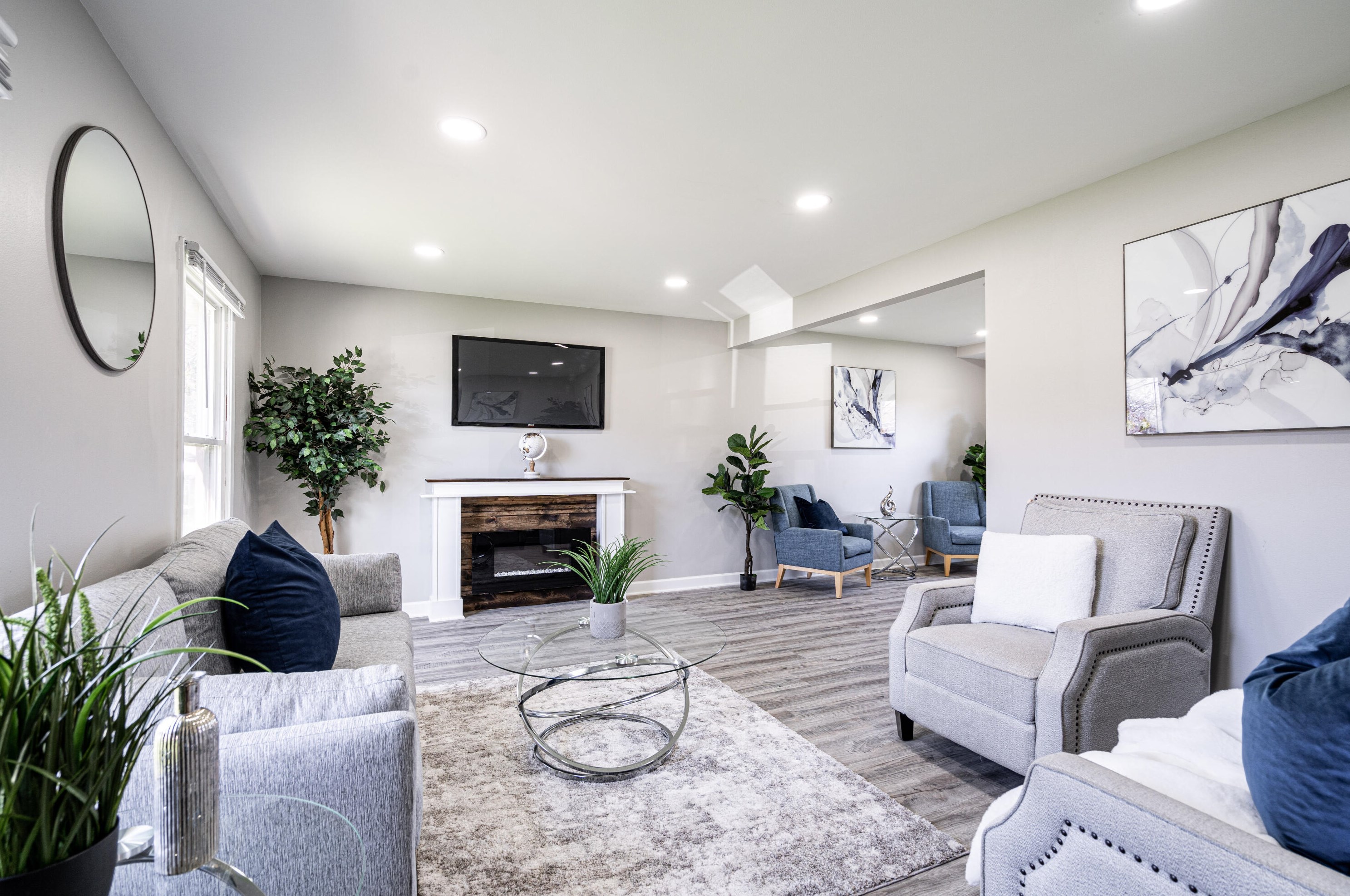 2320 Rawson Ave, Oak Creek, WI 53154-1639