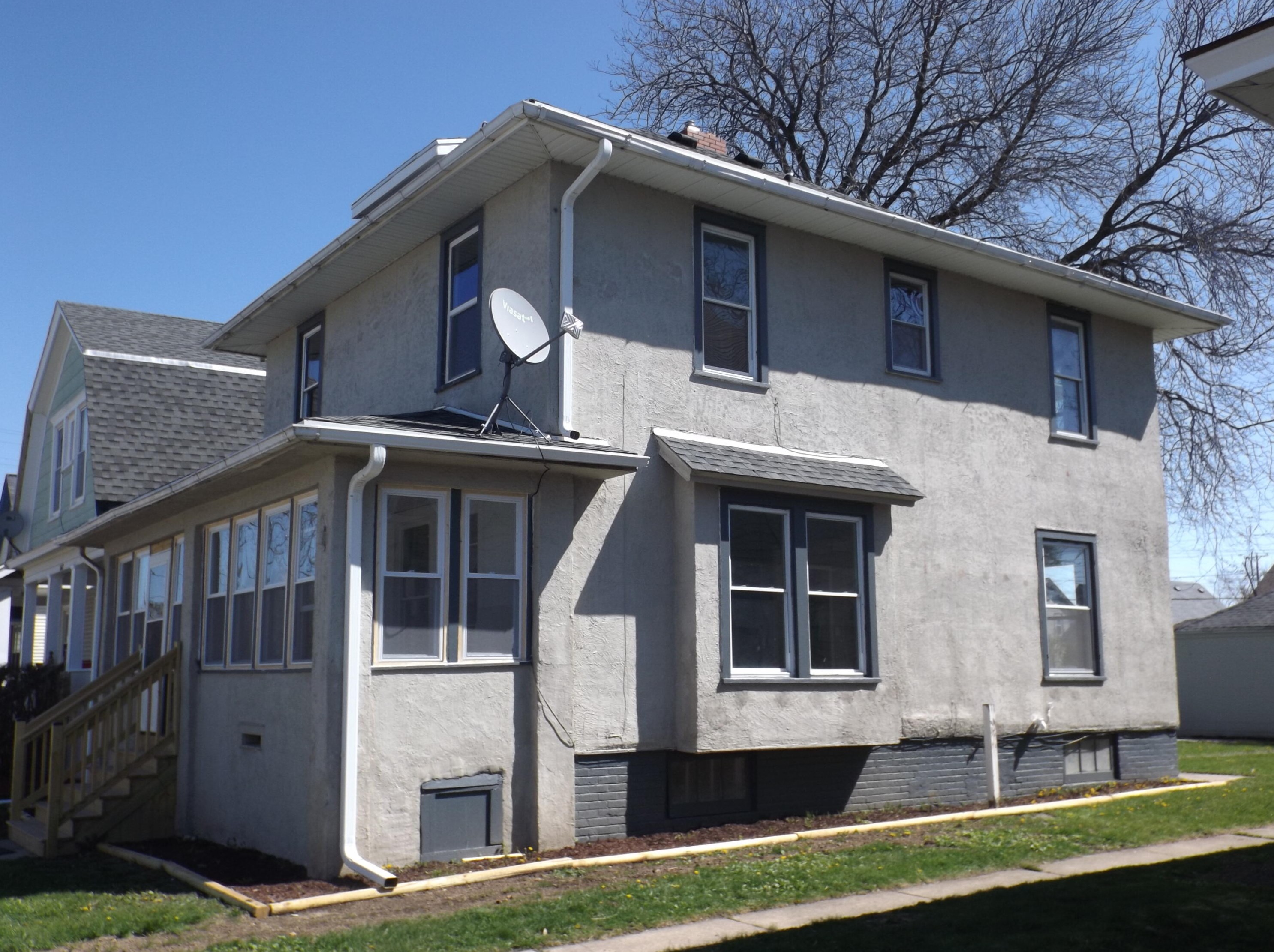 1619 Quincy Ave, Racine, WI 53405-3424