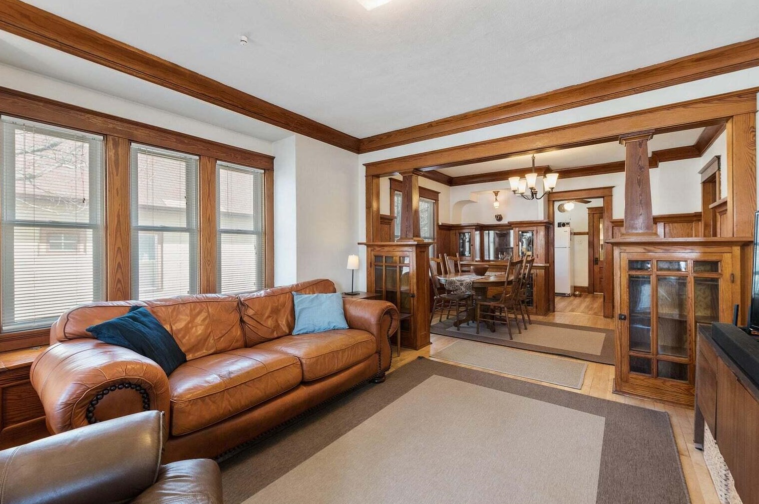 1825 E Bennett Ave, Milwaukee, WI 53207