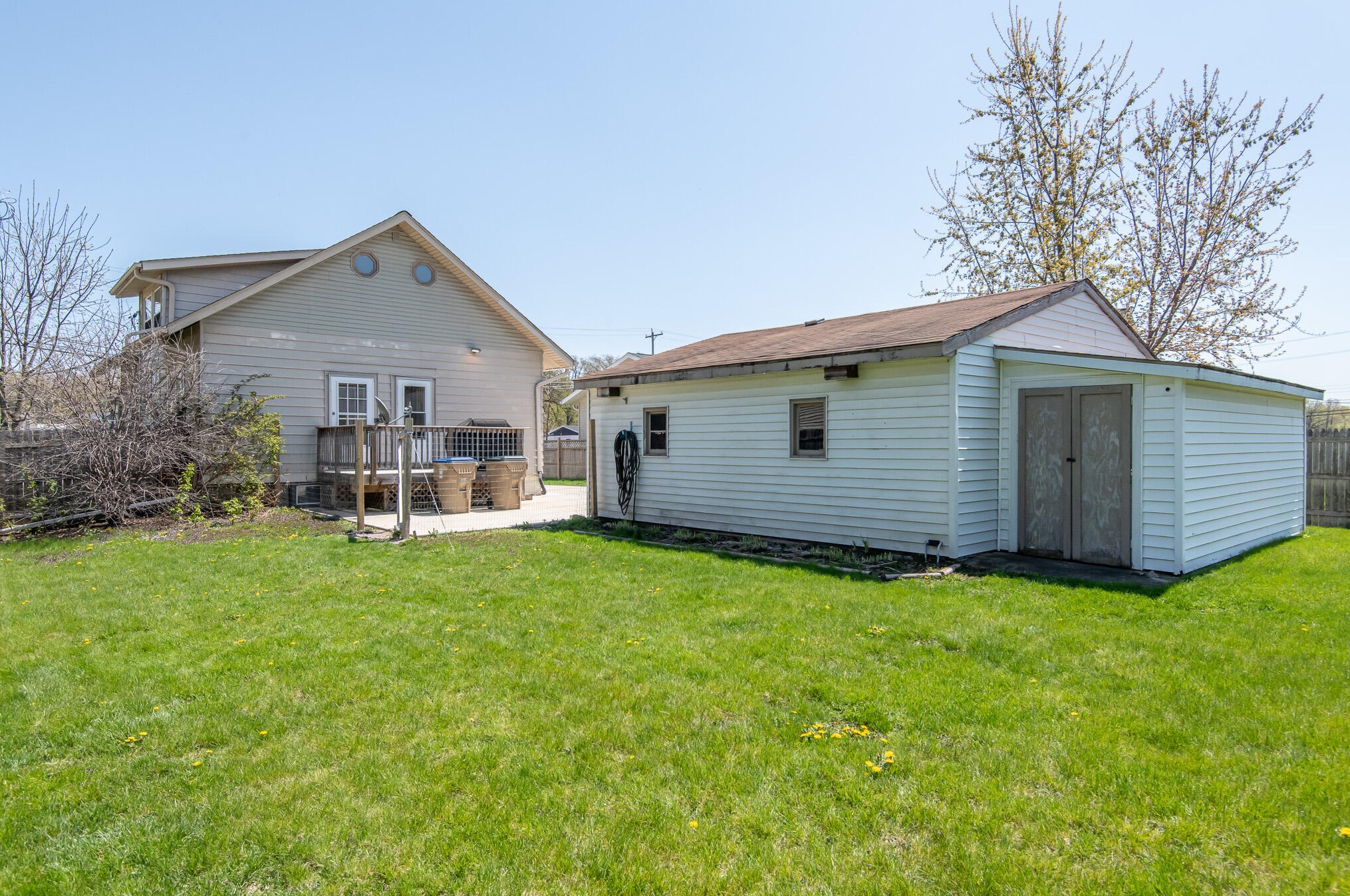 9228 26th Ave, Kenosha, WI 53143