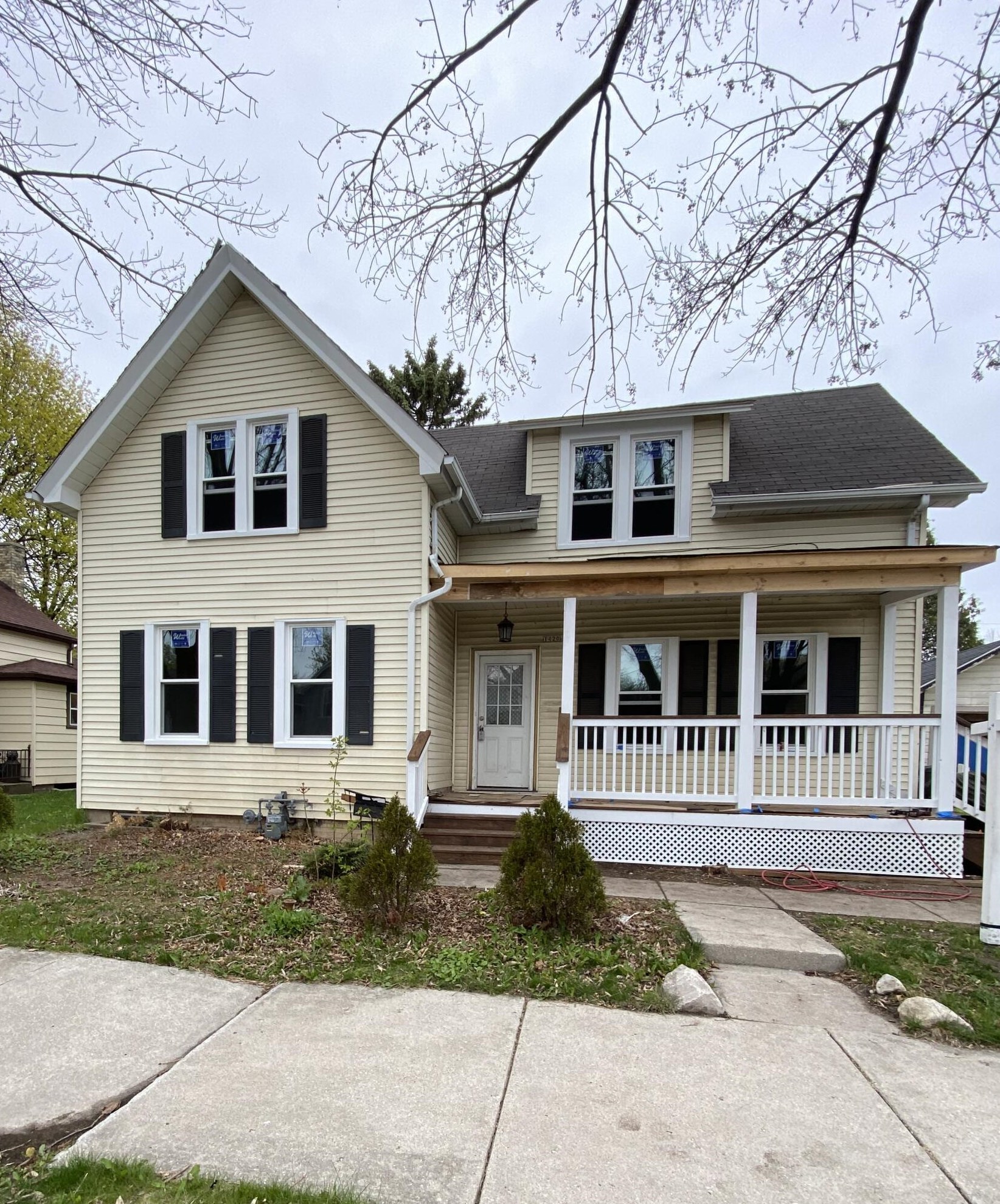 1420 Huron Ave, Sheboygan, WI 53081-3261