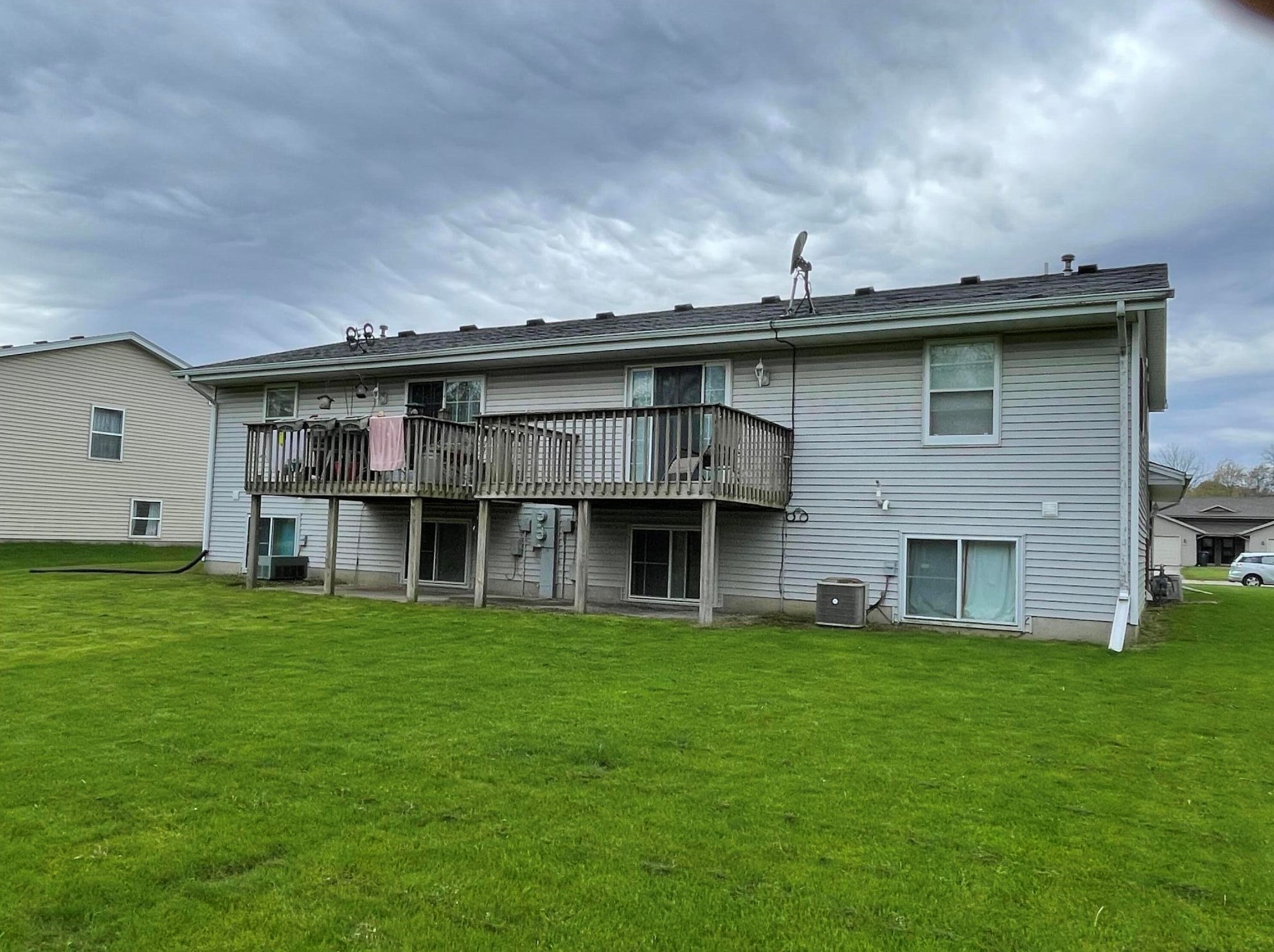 603 Foxmead Pl, Waterford, WI 53185
