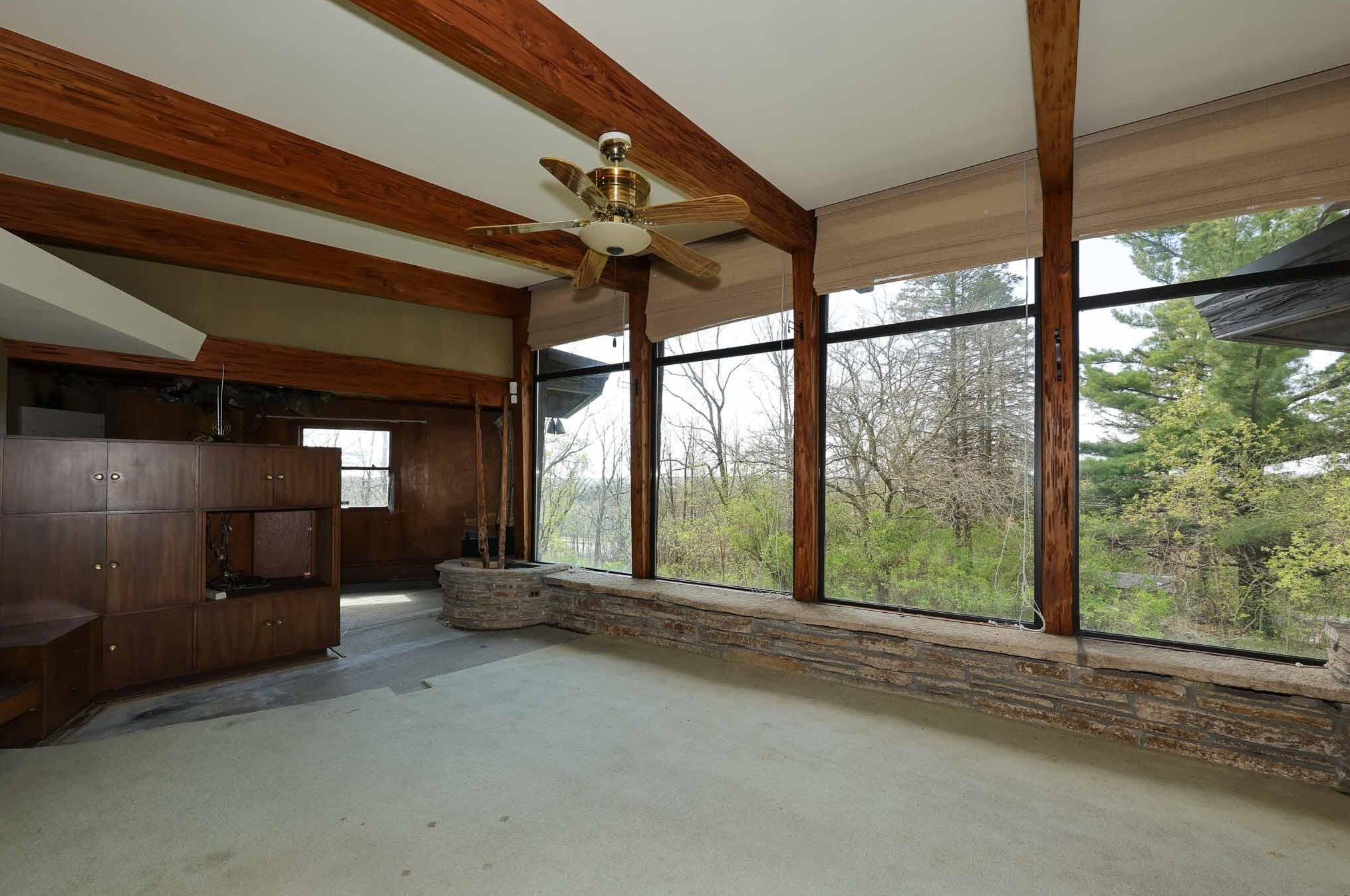 1520 S Springdale Rd, Waukesha, WI 53186