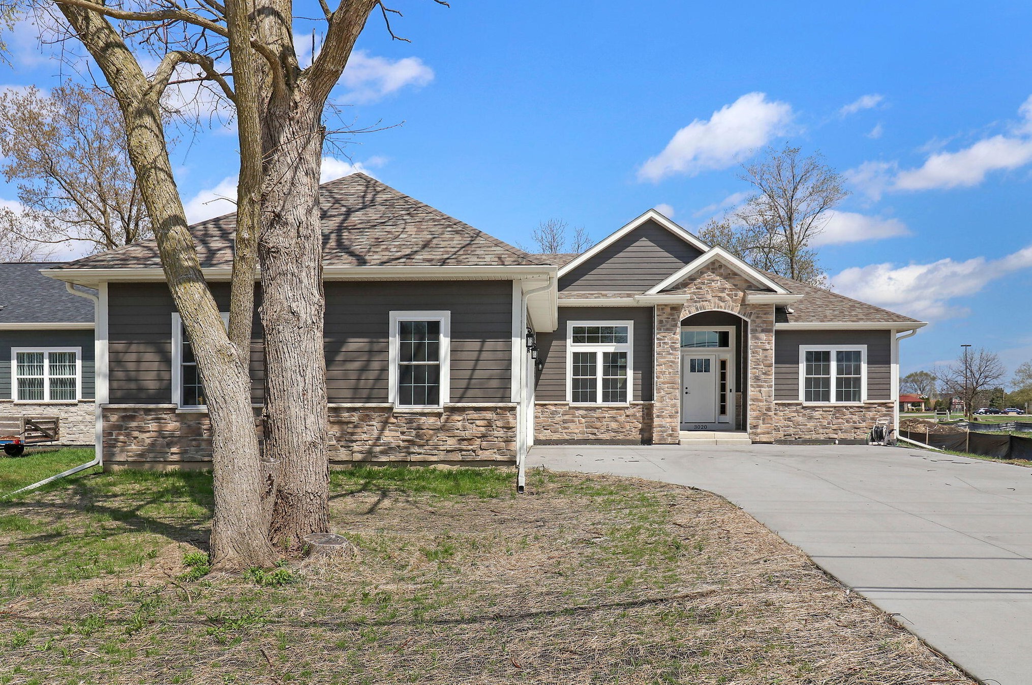 3020 30th St, Kenosha, WI 53144