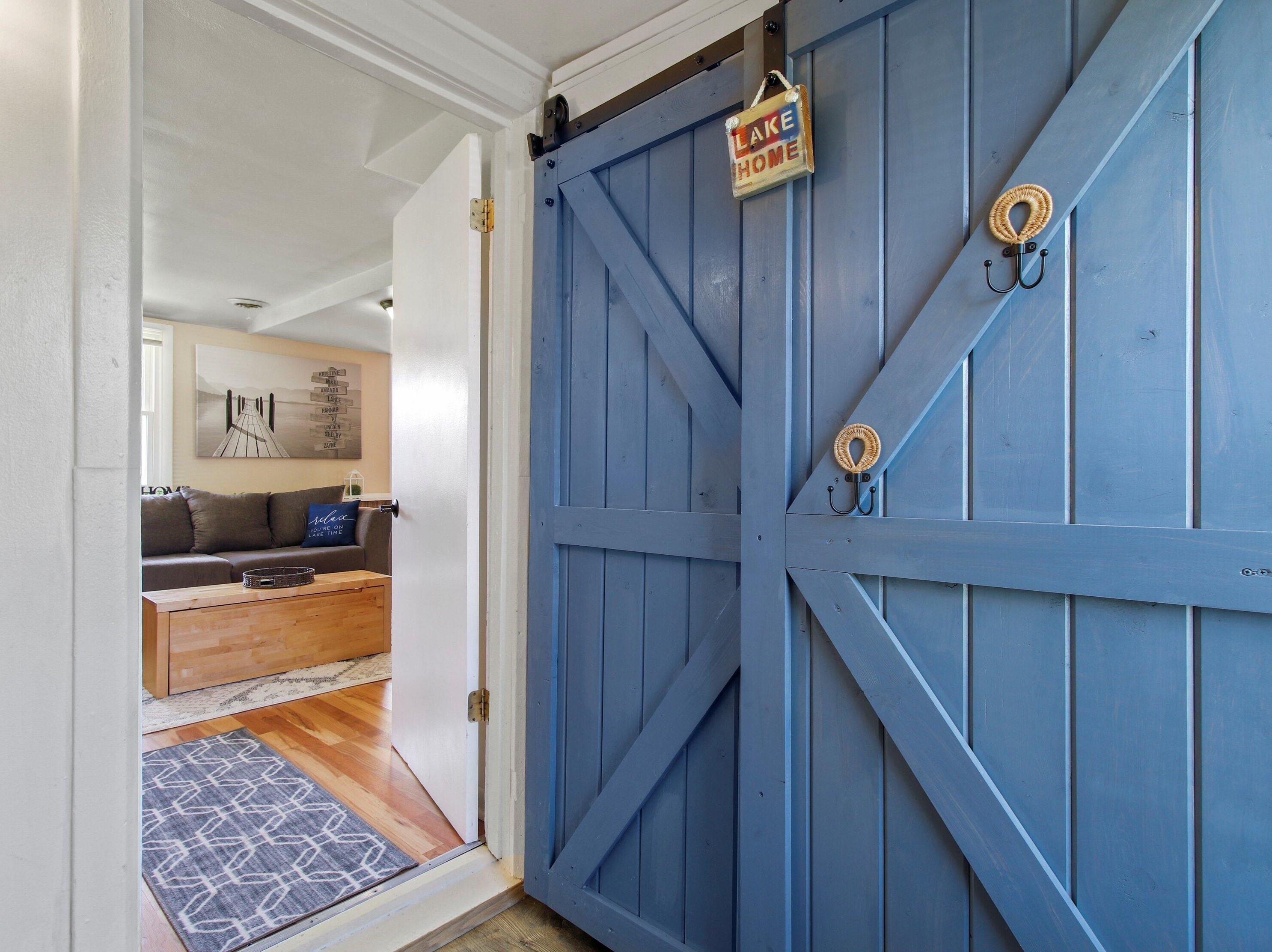 443 Henry St, Mukwonago, WI 53149