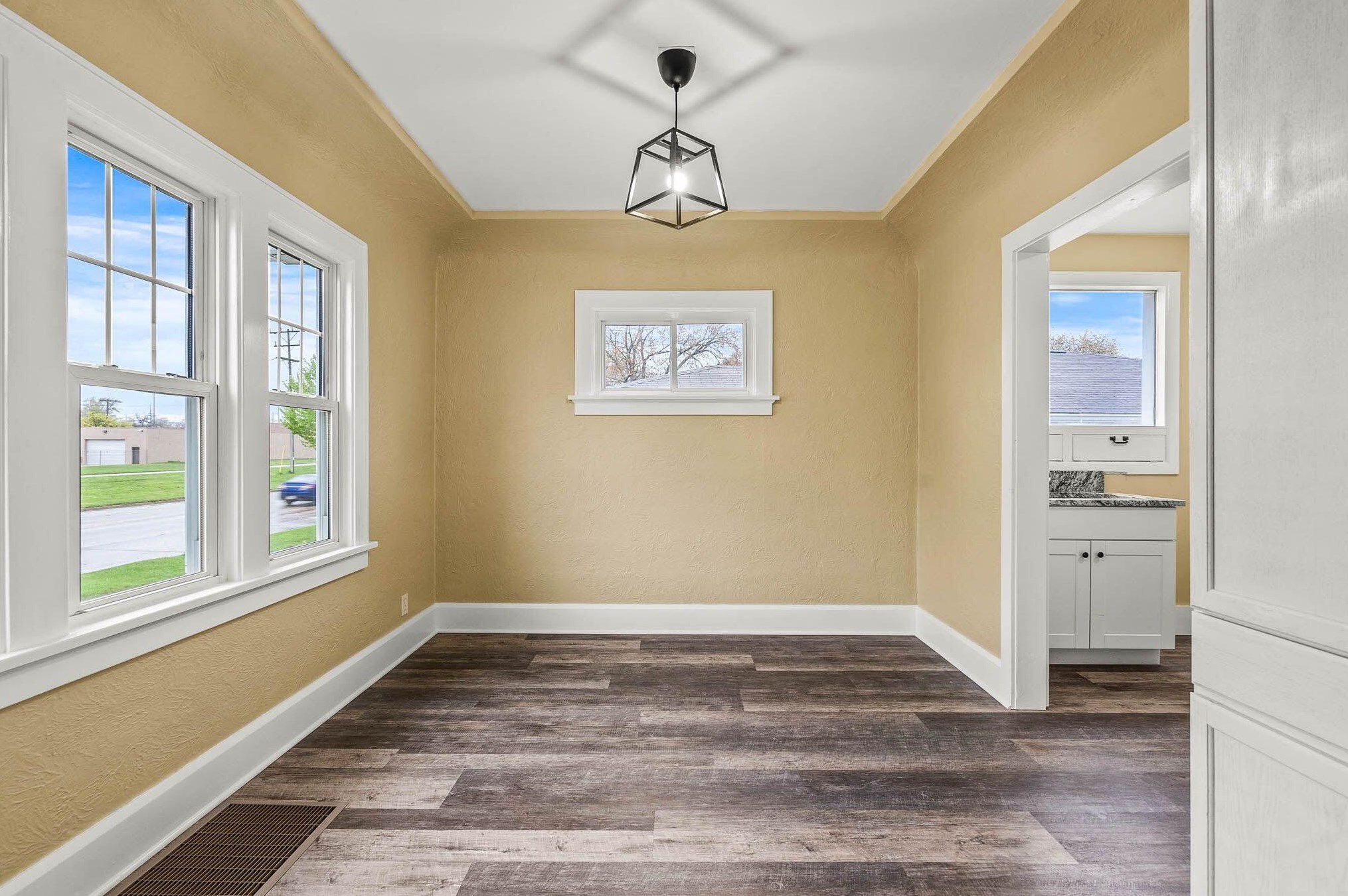 2017 West Blvd, Racine WI  53403-4241 exterior