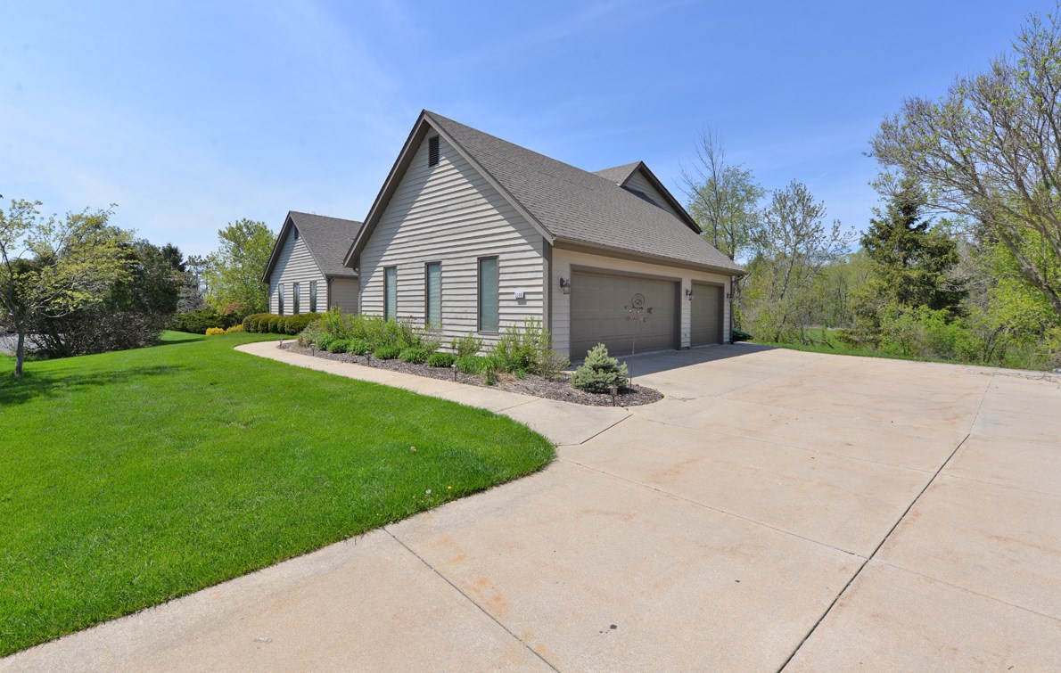 5340 Agatha Turn, Racine, WI 53402