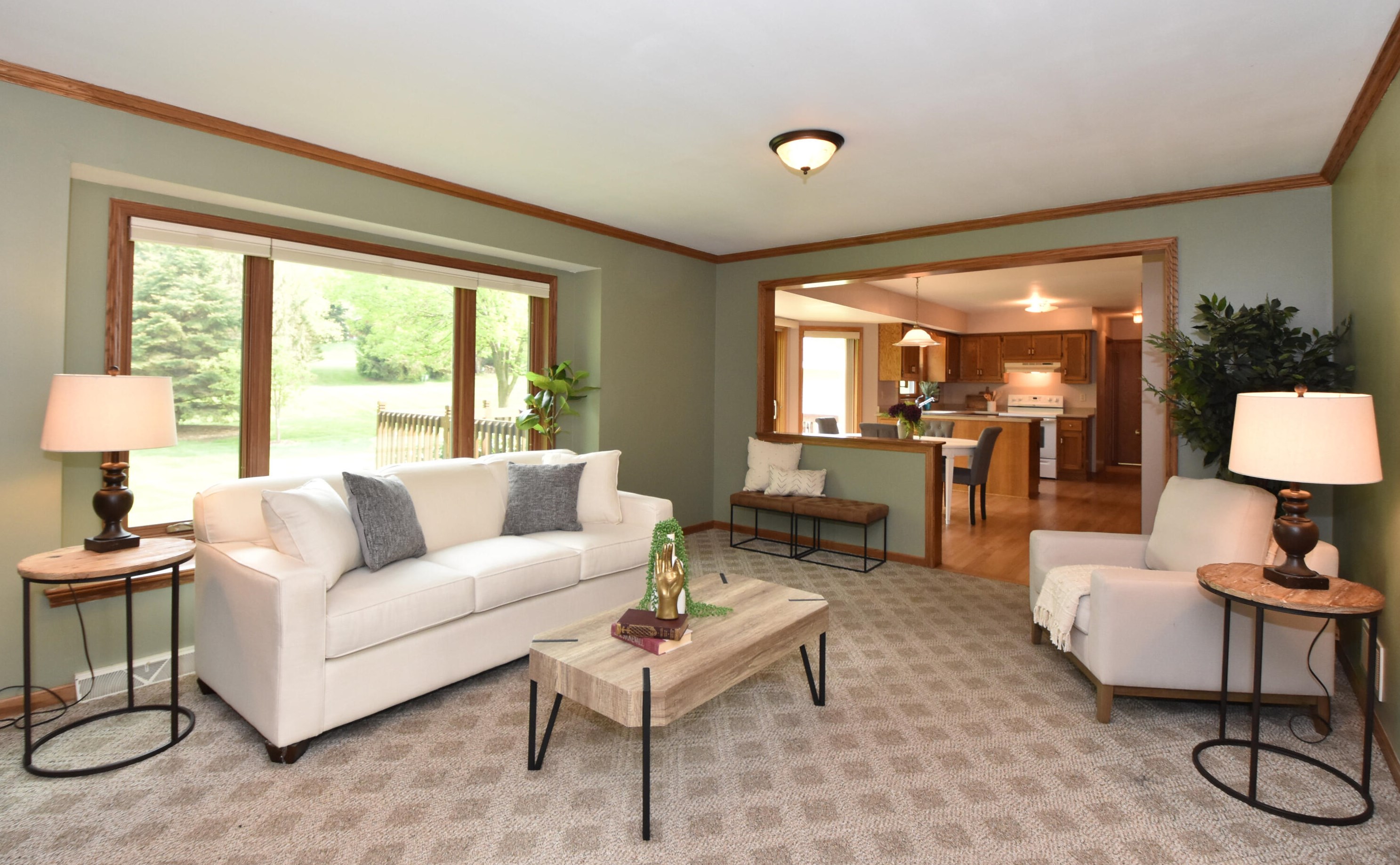 2940 S Country Ln, Waukesha, WI 53146