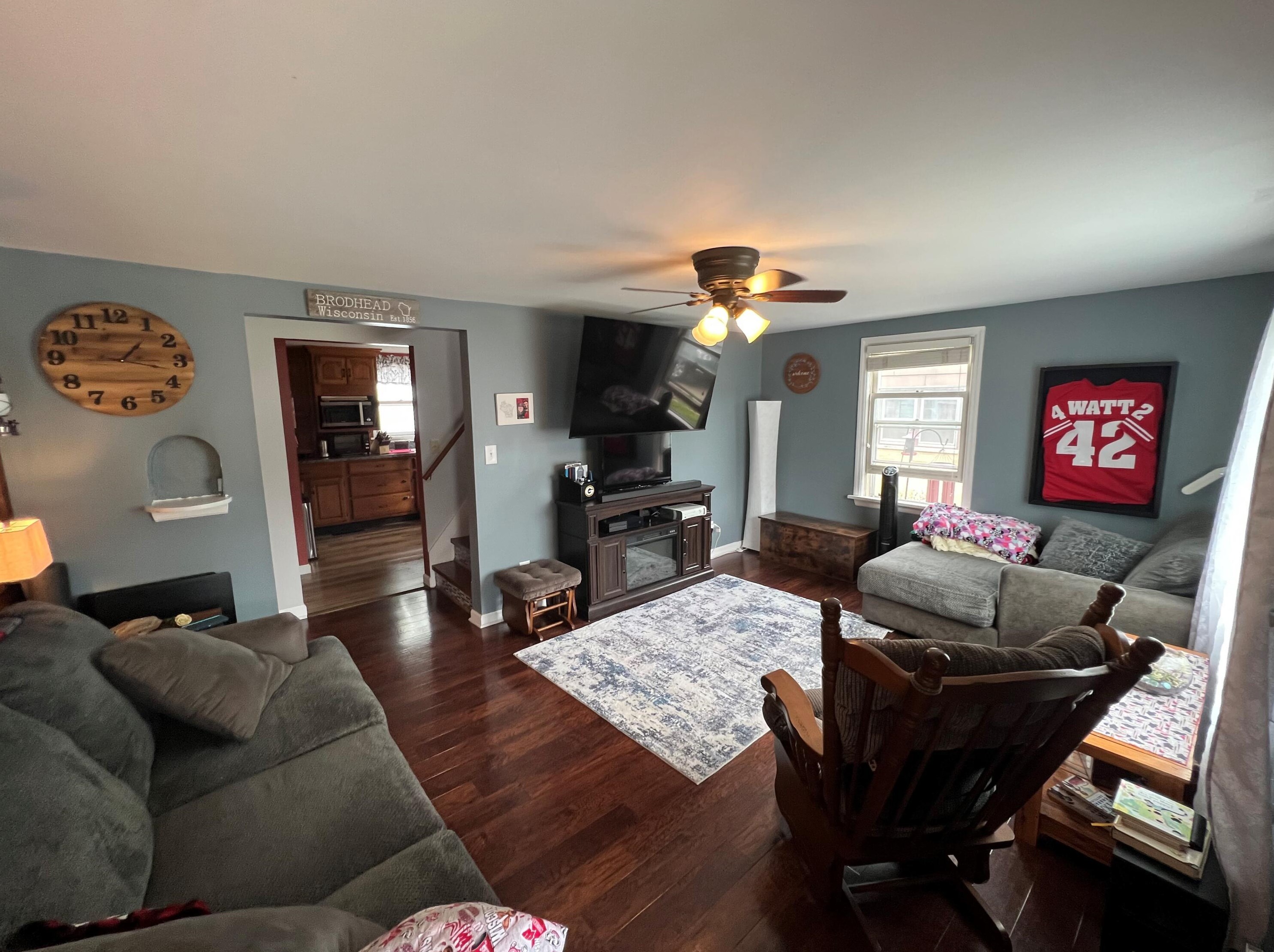 540 Park Ave, Lyons, WI 53105-1150