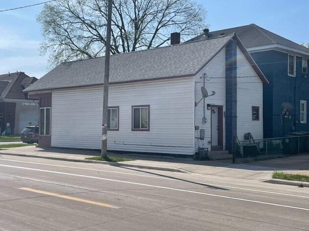 1553 Liberty St, La Crosse, WI 54603