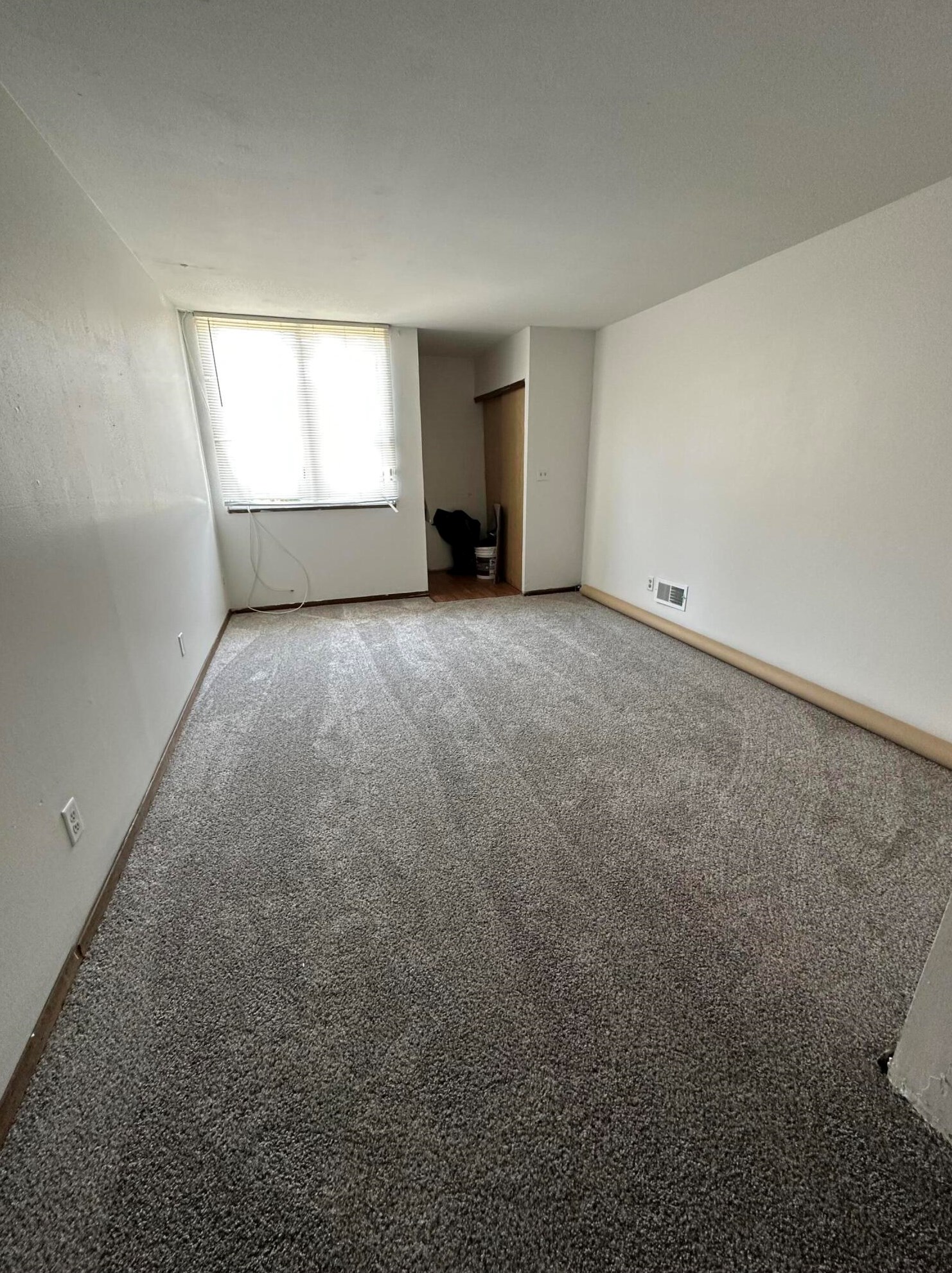 8854 N 95th St #c, Milwaukee, WI 53224