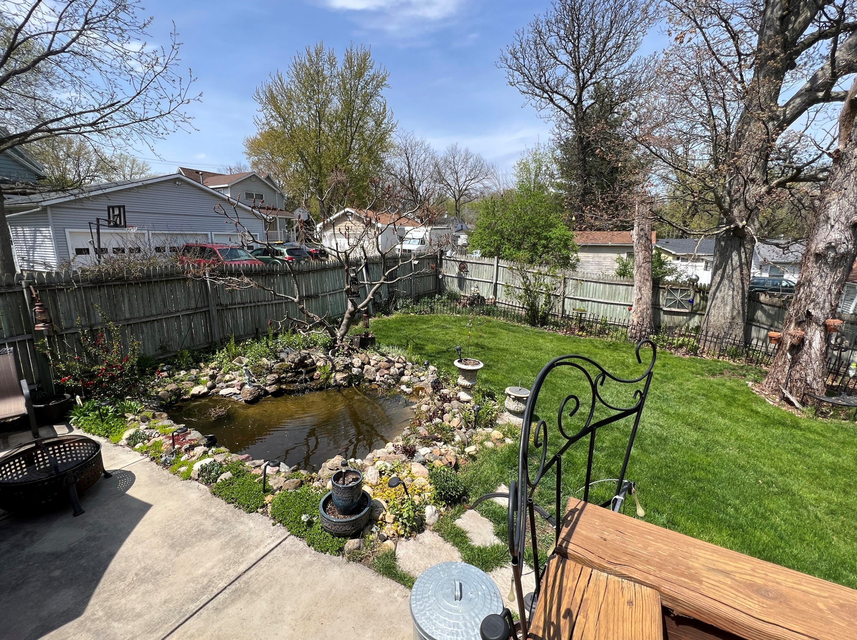 9 Edgewood St, Fort Atkinson, WI 53538-1406