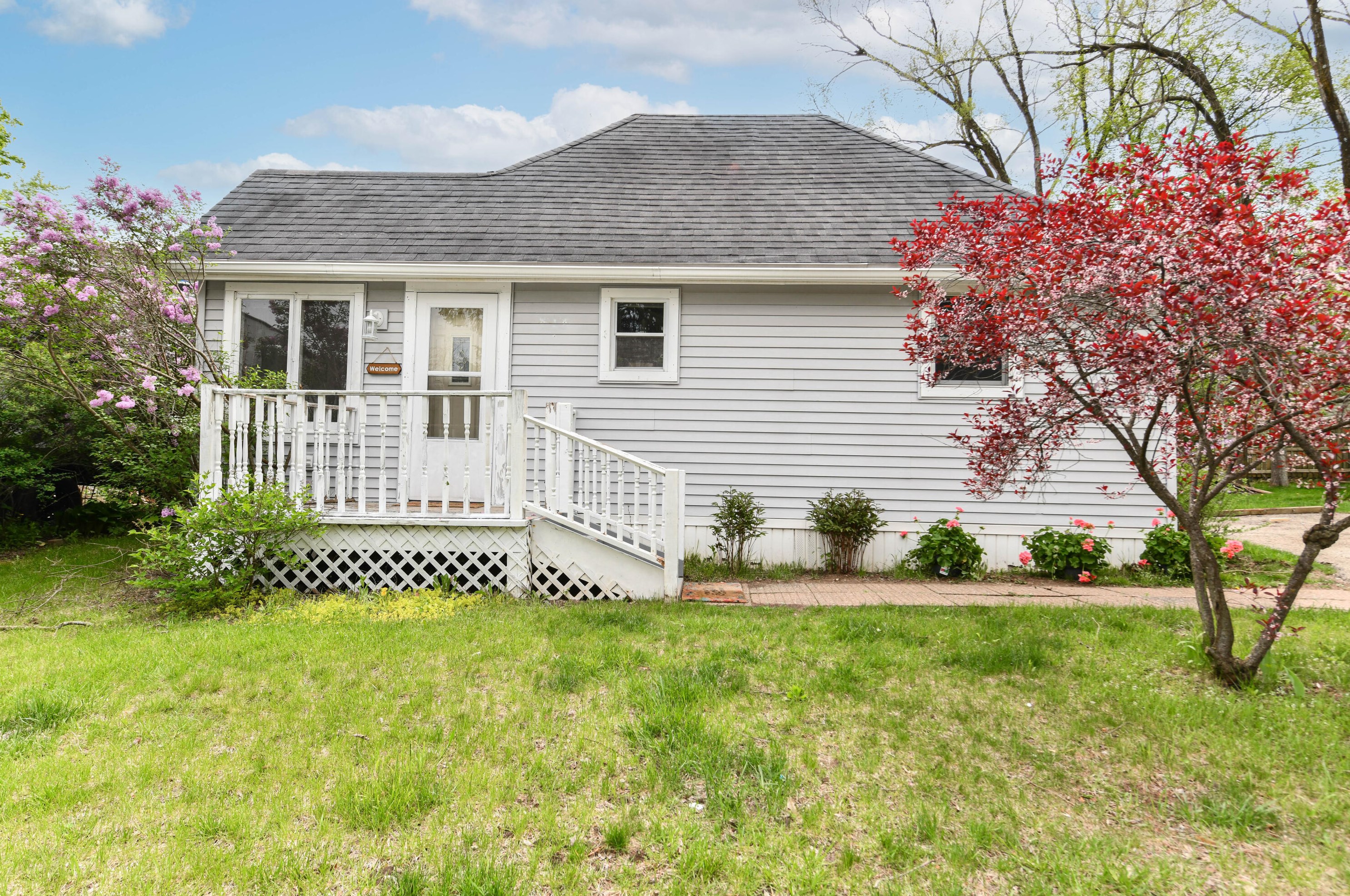 7955 Mchenry St, Lyons WI  53105-8792 exterior