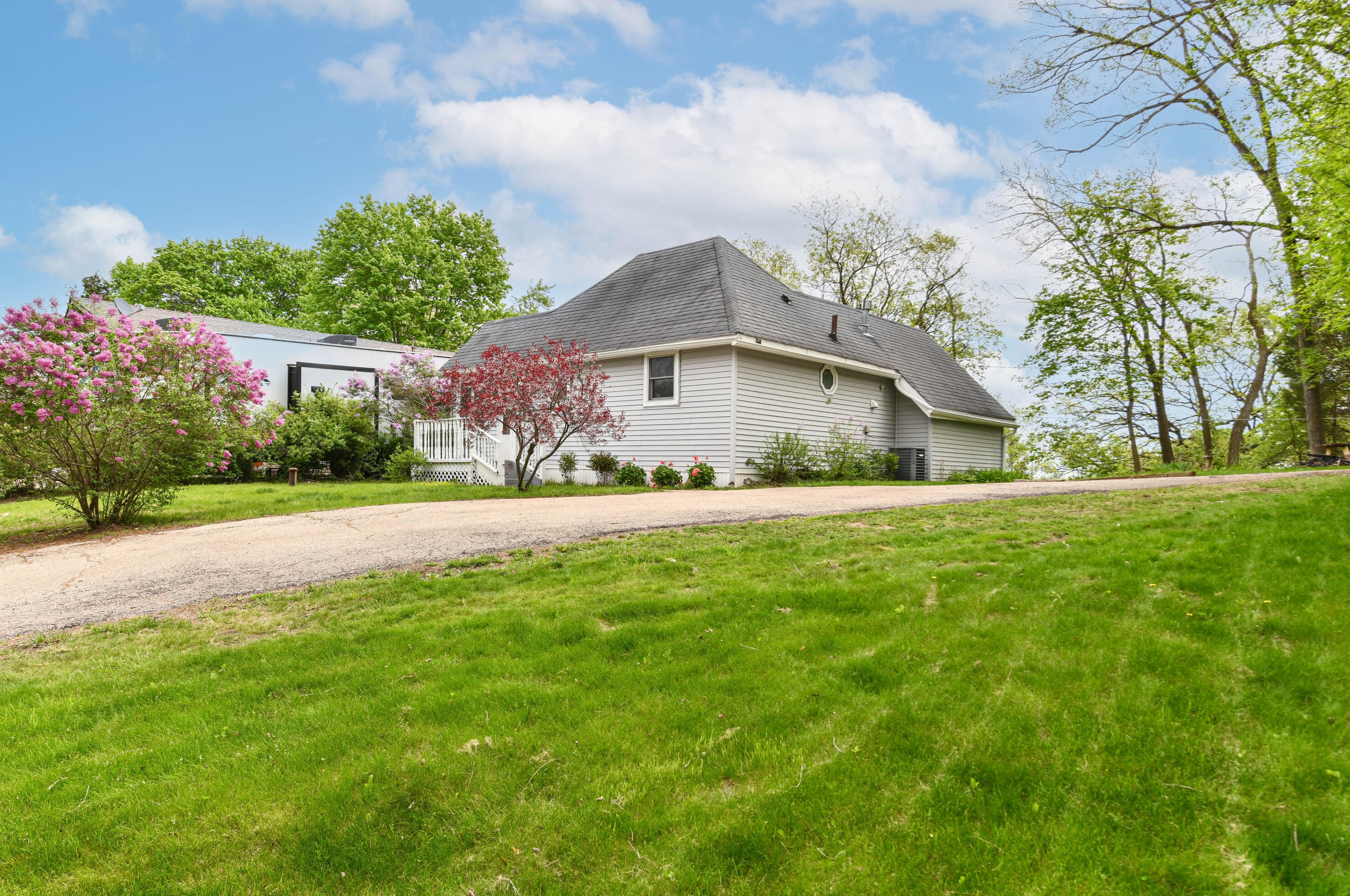7955 Mchenry St, Lyons WI  53105-8792 exterior