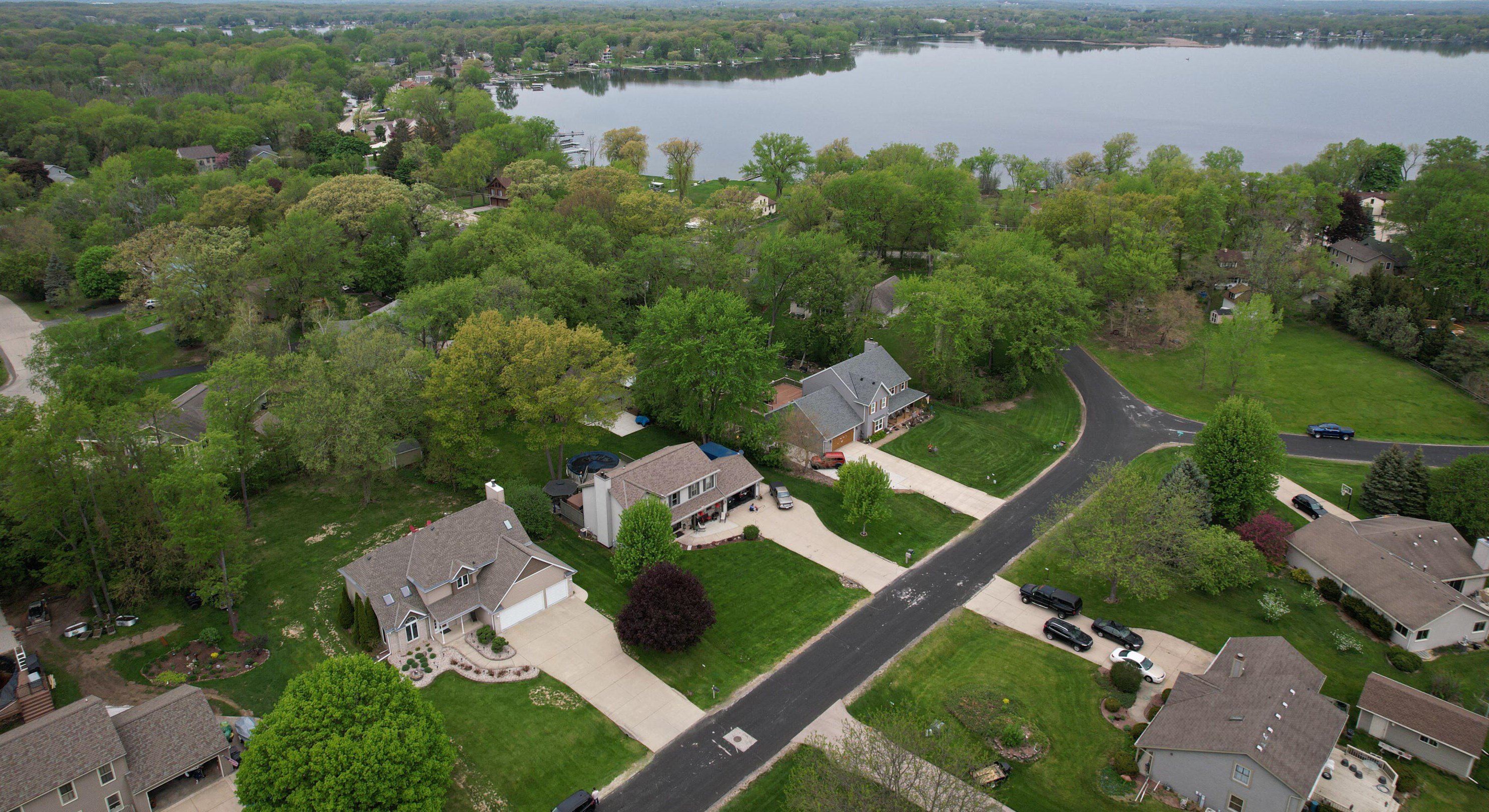 6640 Windcrest Dr, Waterford, WI 53185