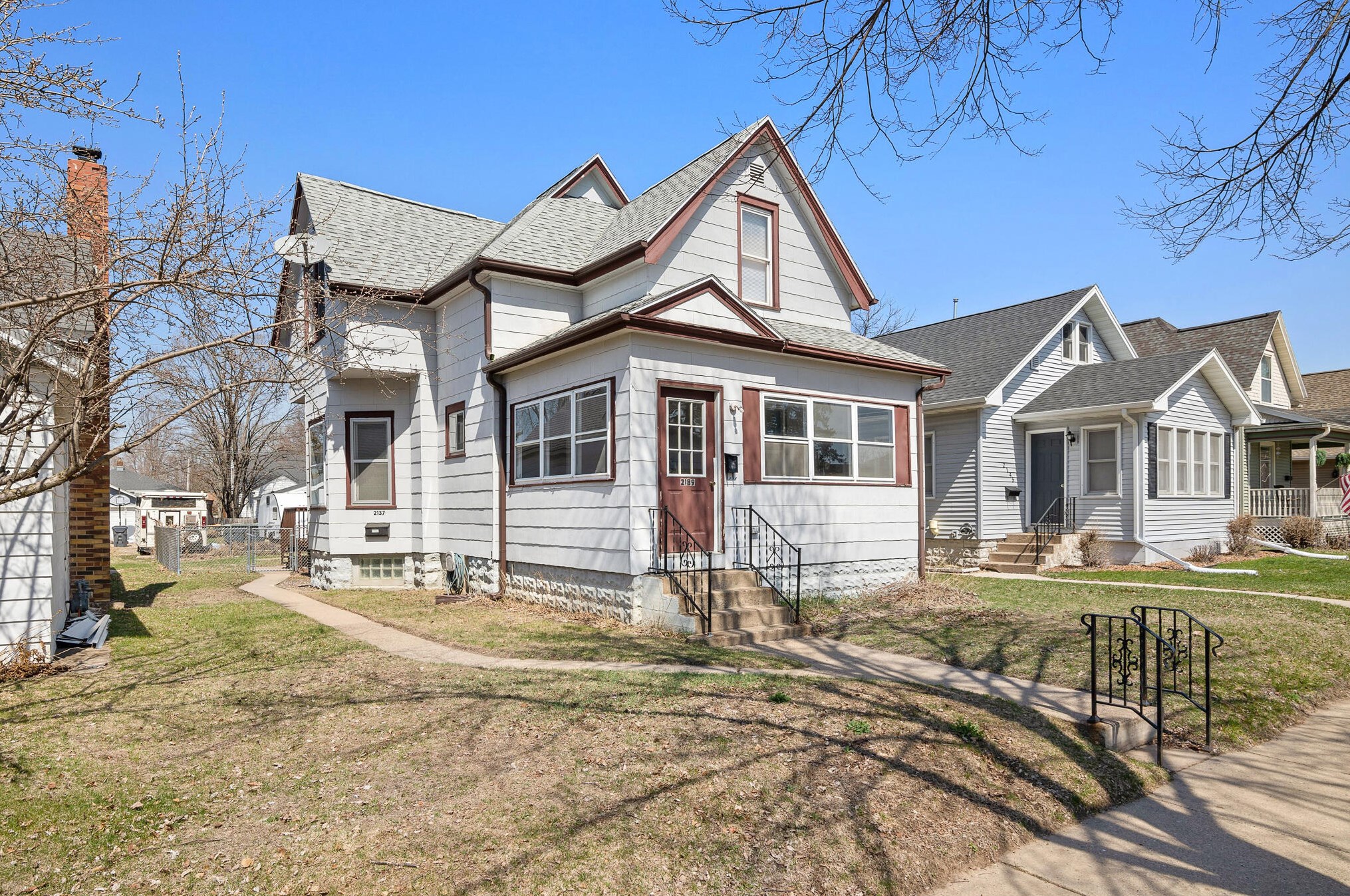 2137 Market St #2139, La Crosse, WI 54601