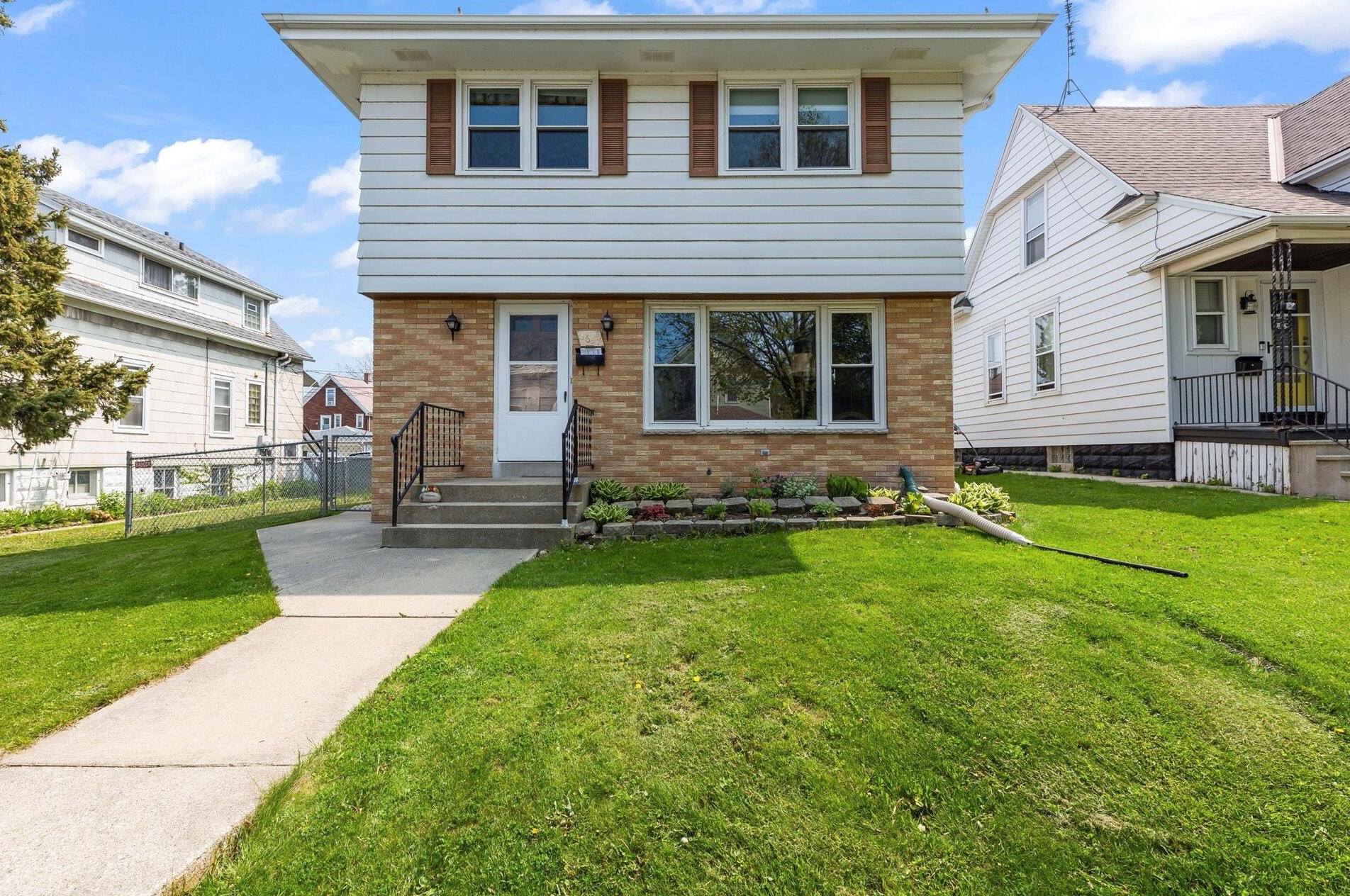 3657 Munkwitz Ave, Cudahy, WI 53110-1609