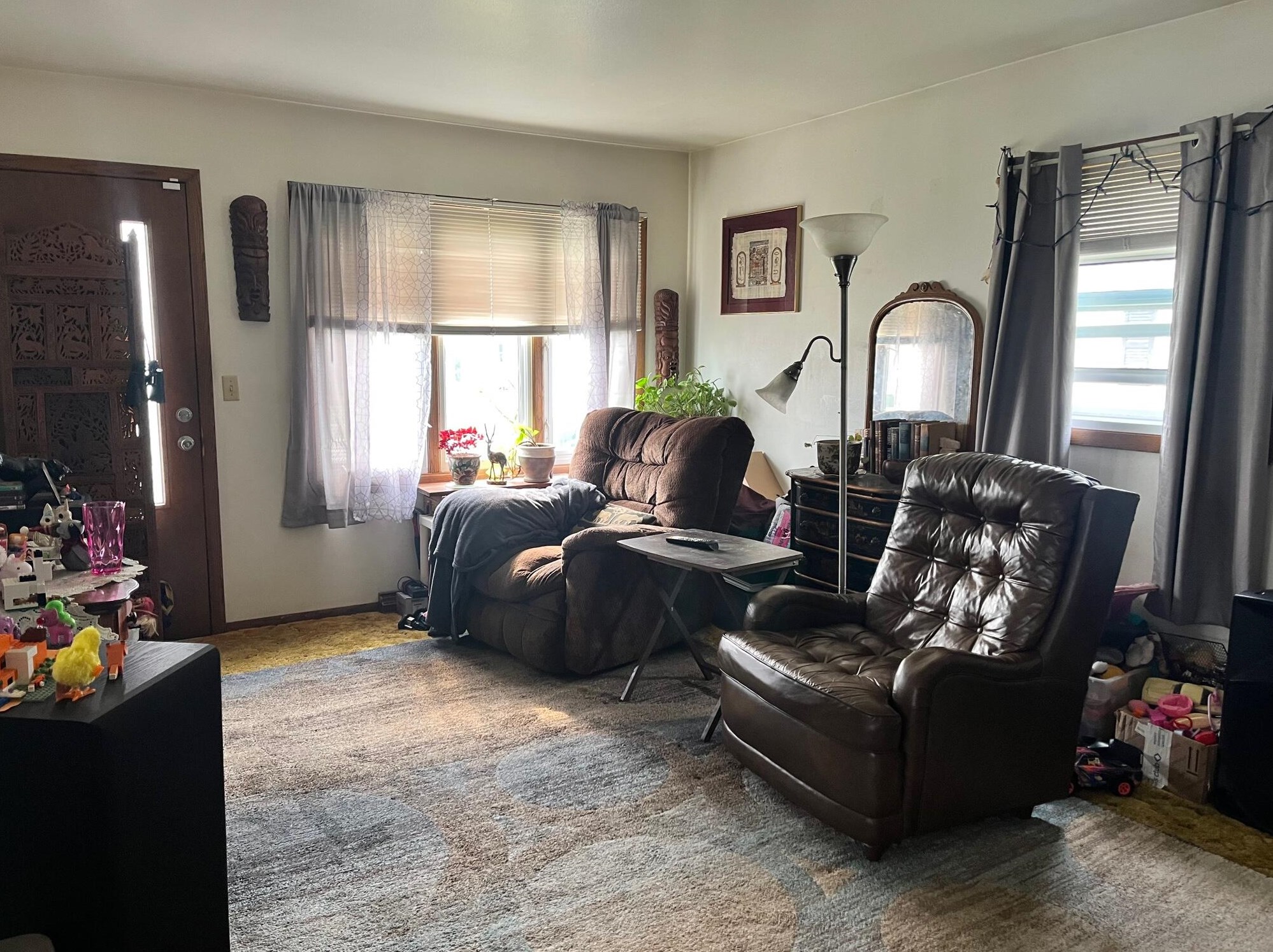1534 S 36th St, Manitowoc, WI 54220