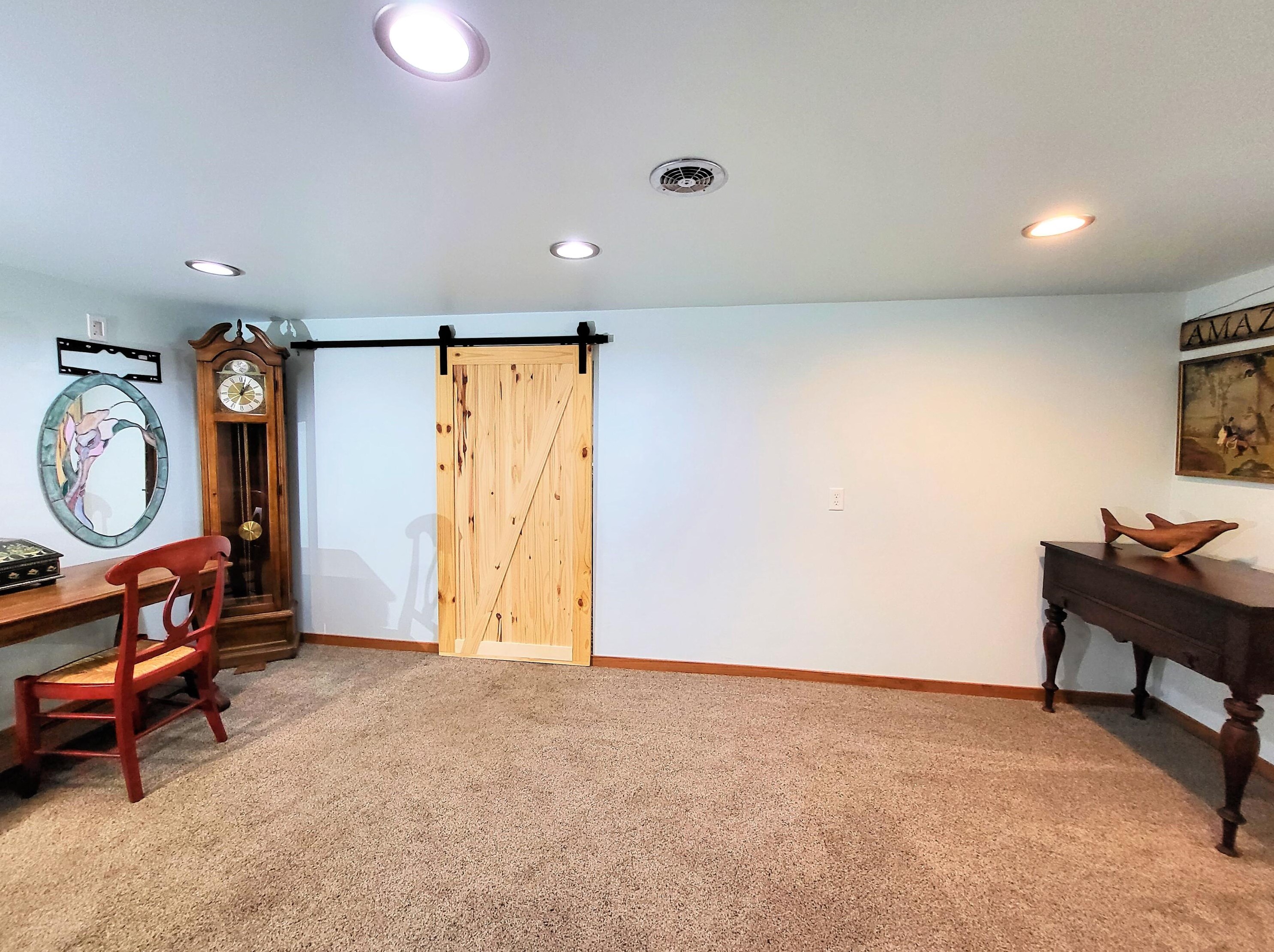 1703 Menomonee Ave, South Milwaukee WI  53172-2941 exterior