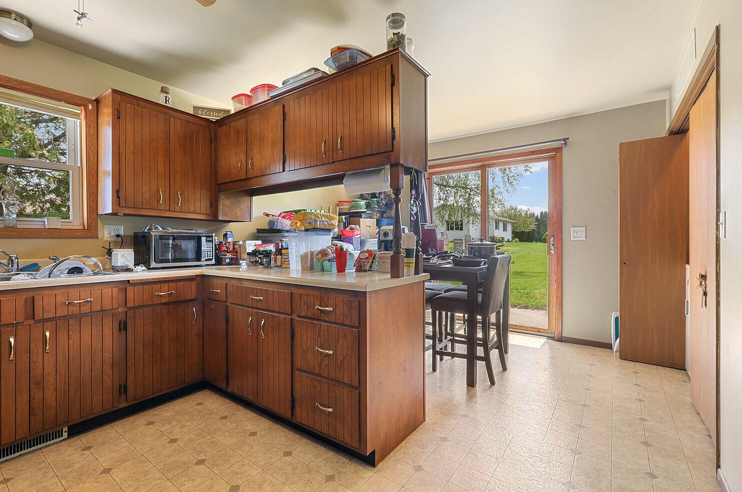 3715 Mangin St, Manitowoc, WI 54220