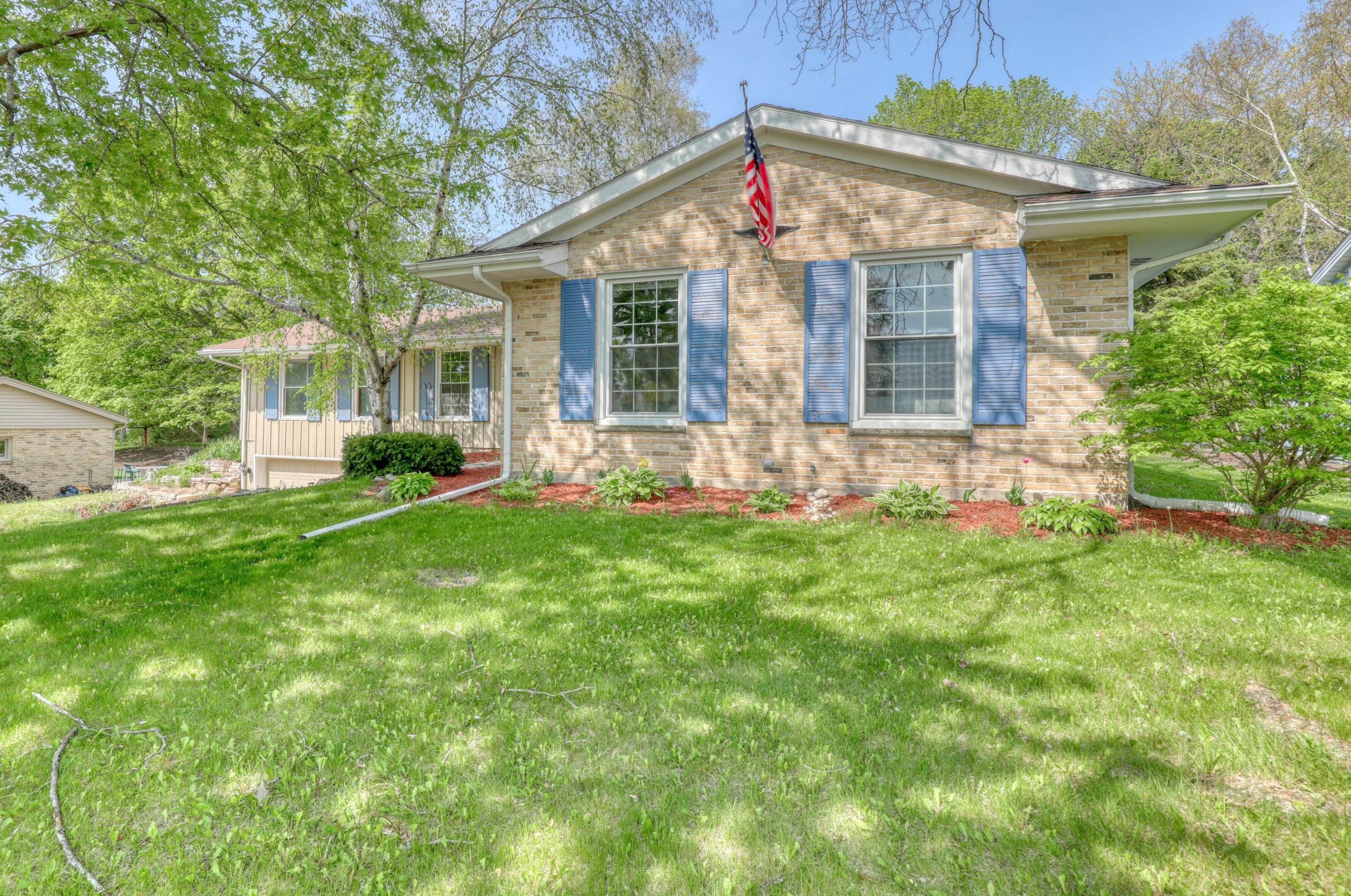 814 N 18th Ave, West Bend, WI 53090