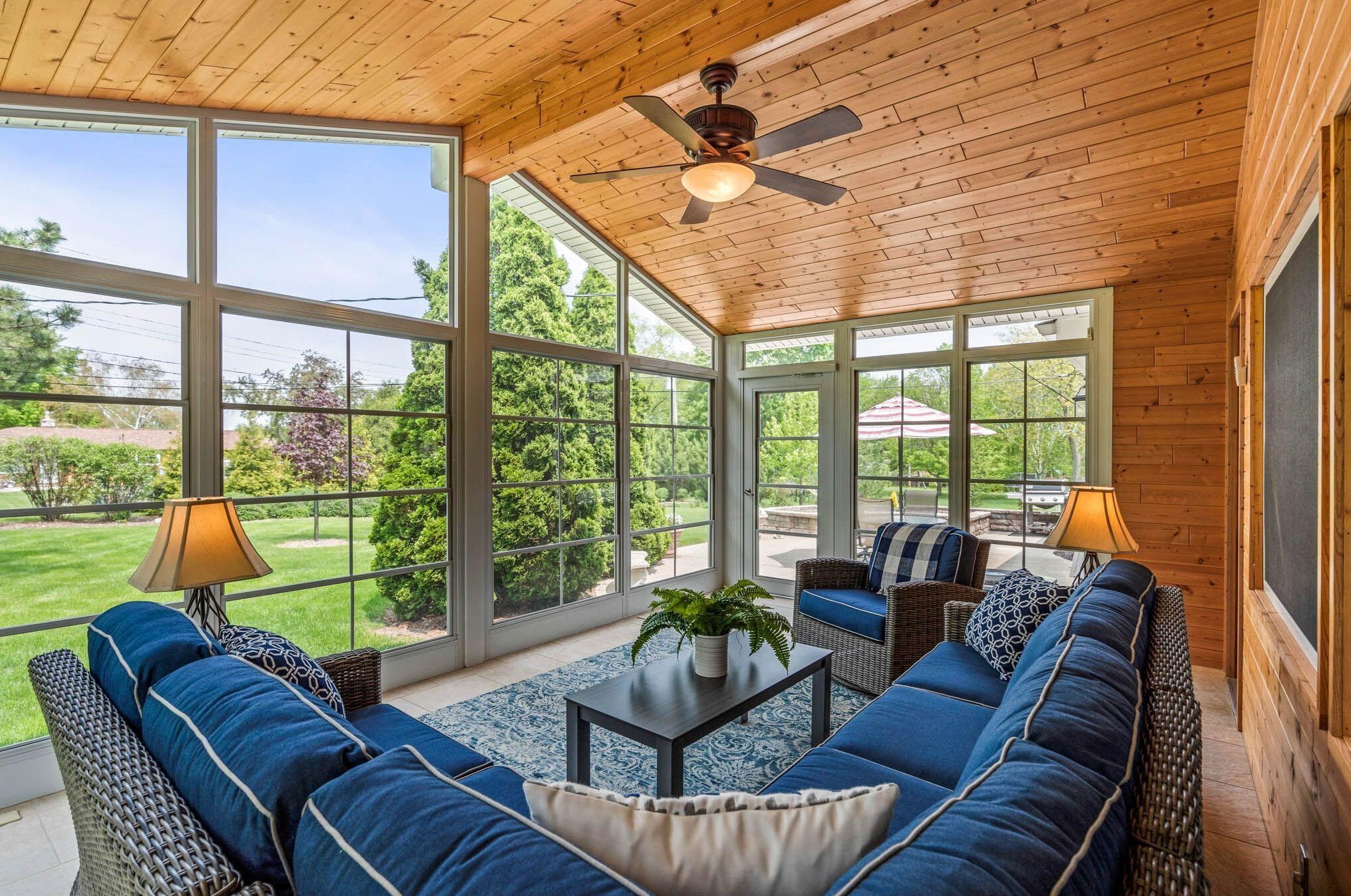 16320 Cumberland Trail, Brookfield, WI 53005