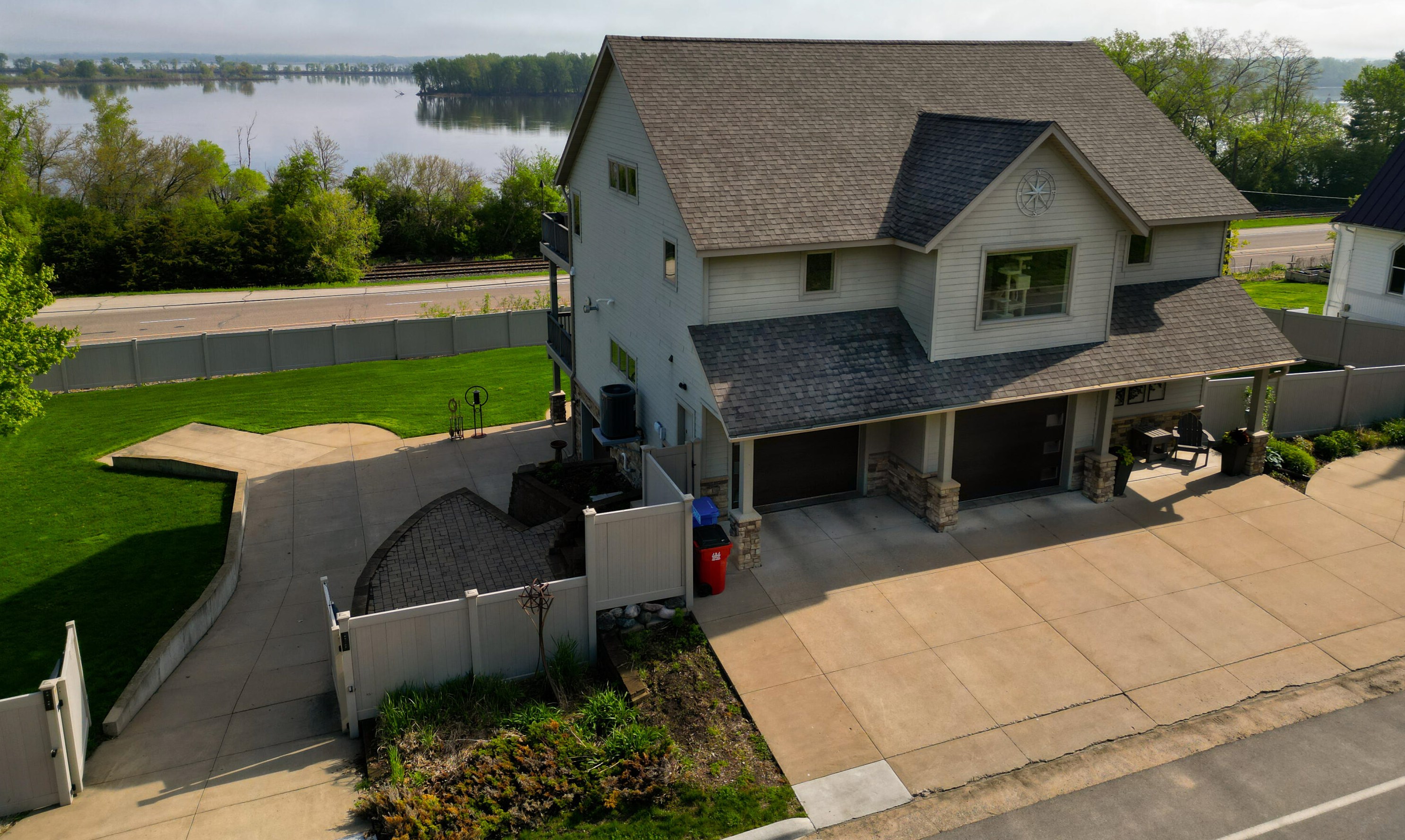 36074 Old Homer Rd, Wilson MN  55987-5683 exterior