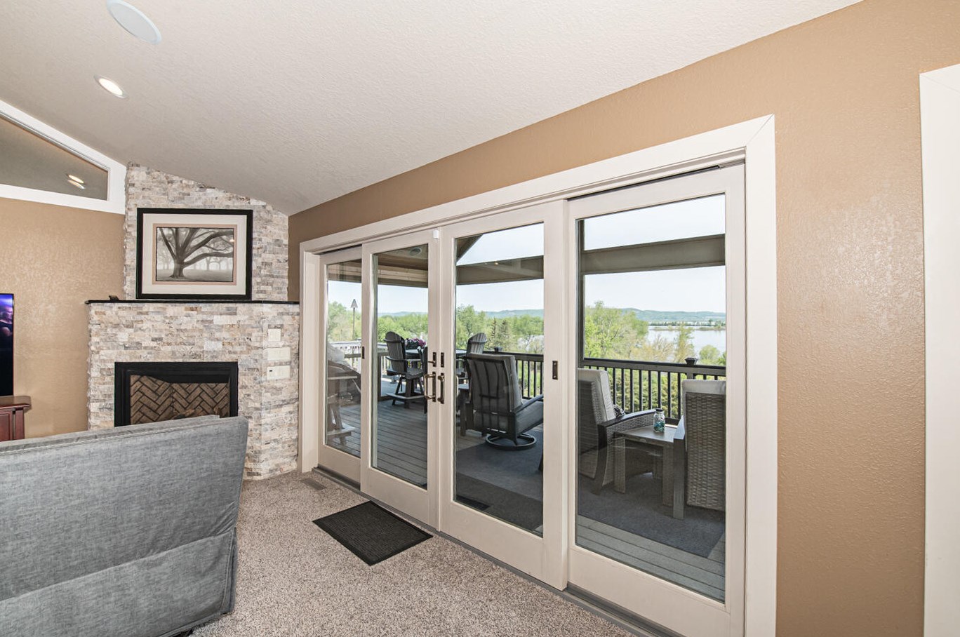 36074 Old Homer Rd, Wilson MN  55987-5683 exterior