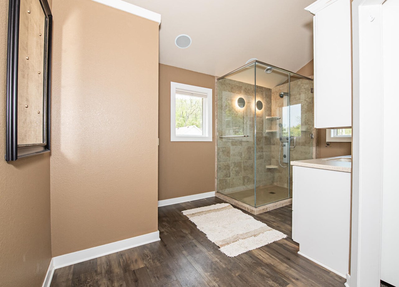 36074 Old Homer Rd, Wilson MN  55987-5683 exterior